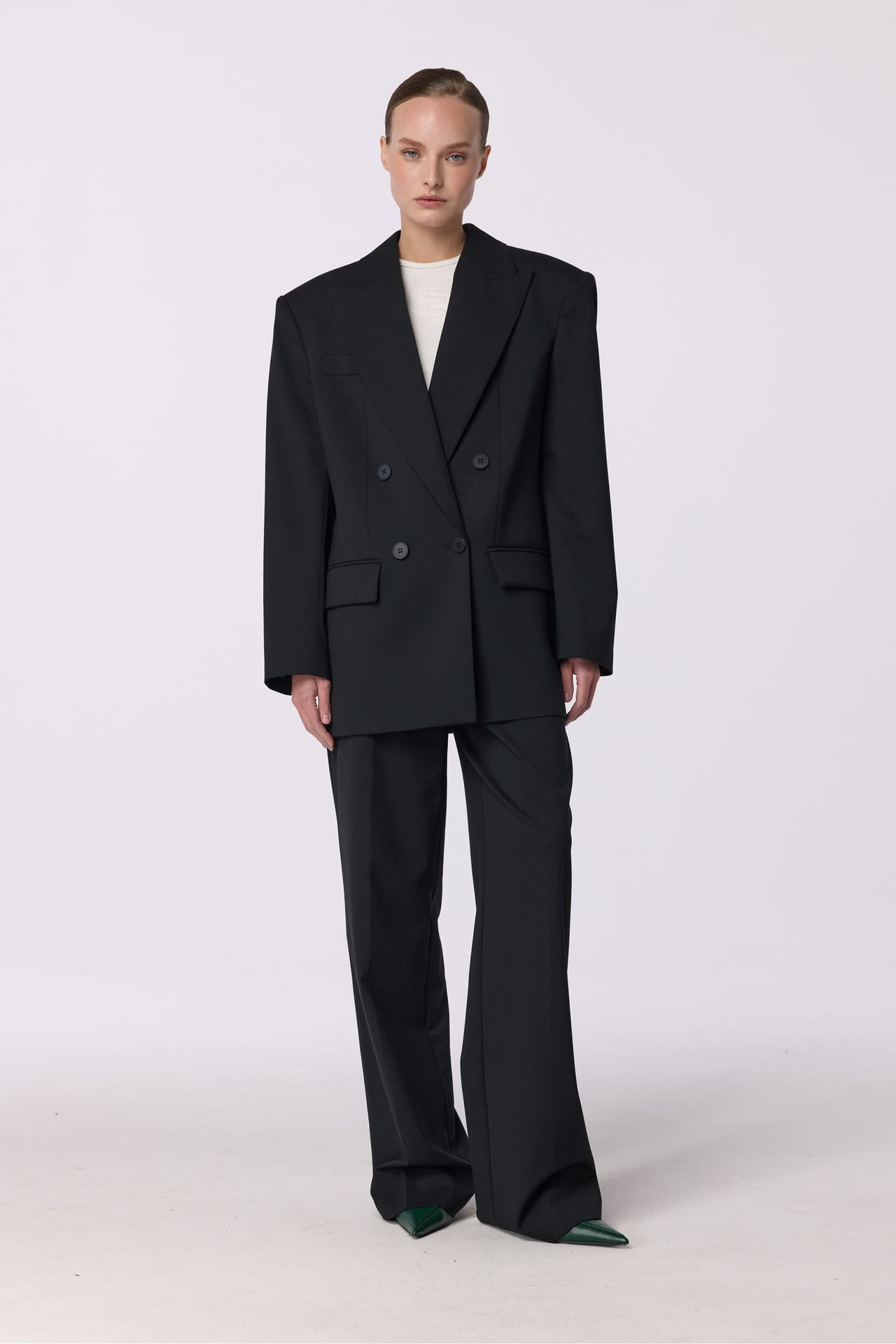 Mid-rise wool pants with front creases - Photo 1