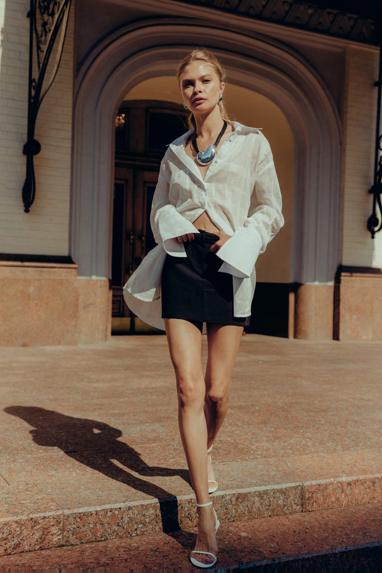 Cotton mini skirt with a mid-length fit - Photo 5
