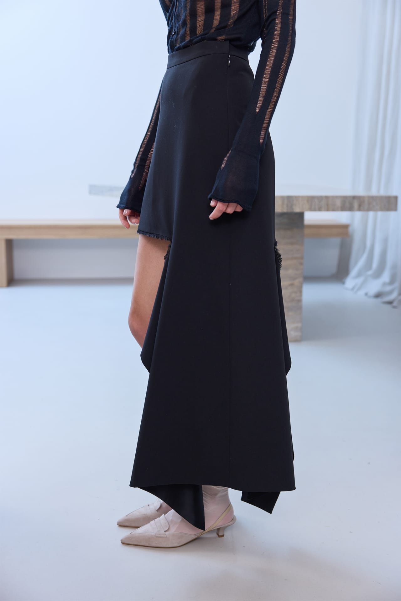 Cotton mini skirt with cut-out detail - Photo 2
