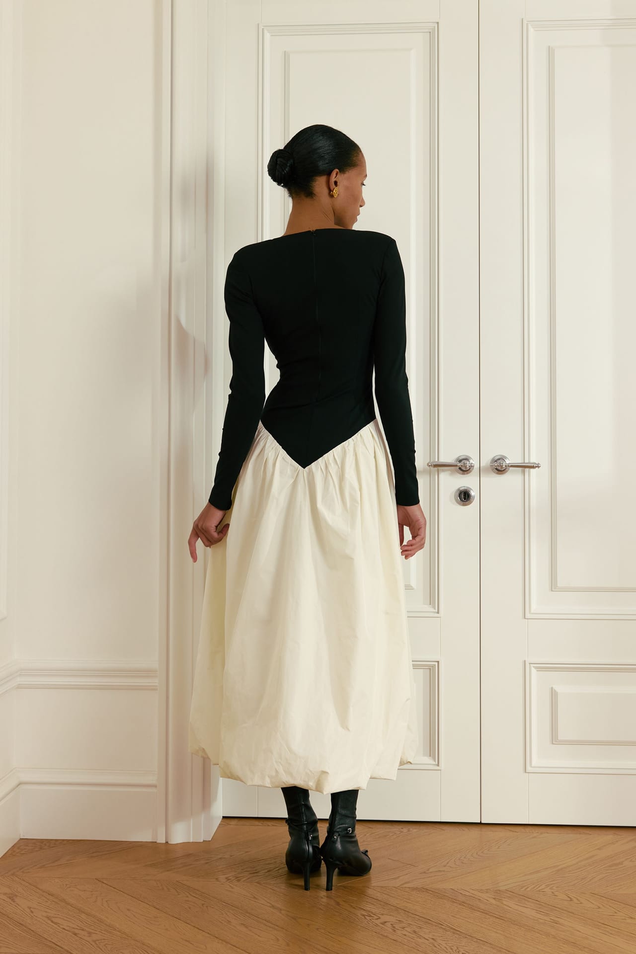 Robe Swan - Photo 4