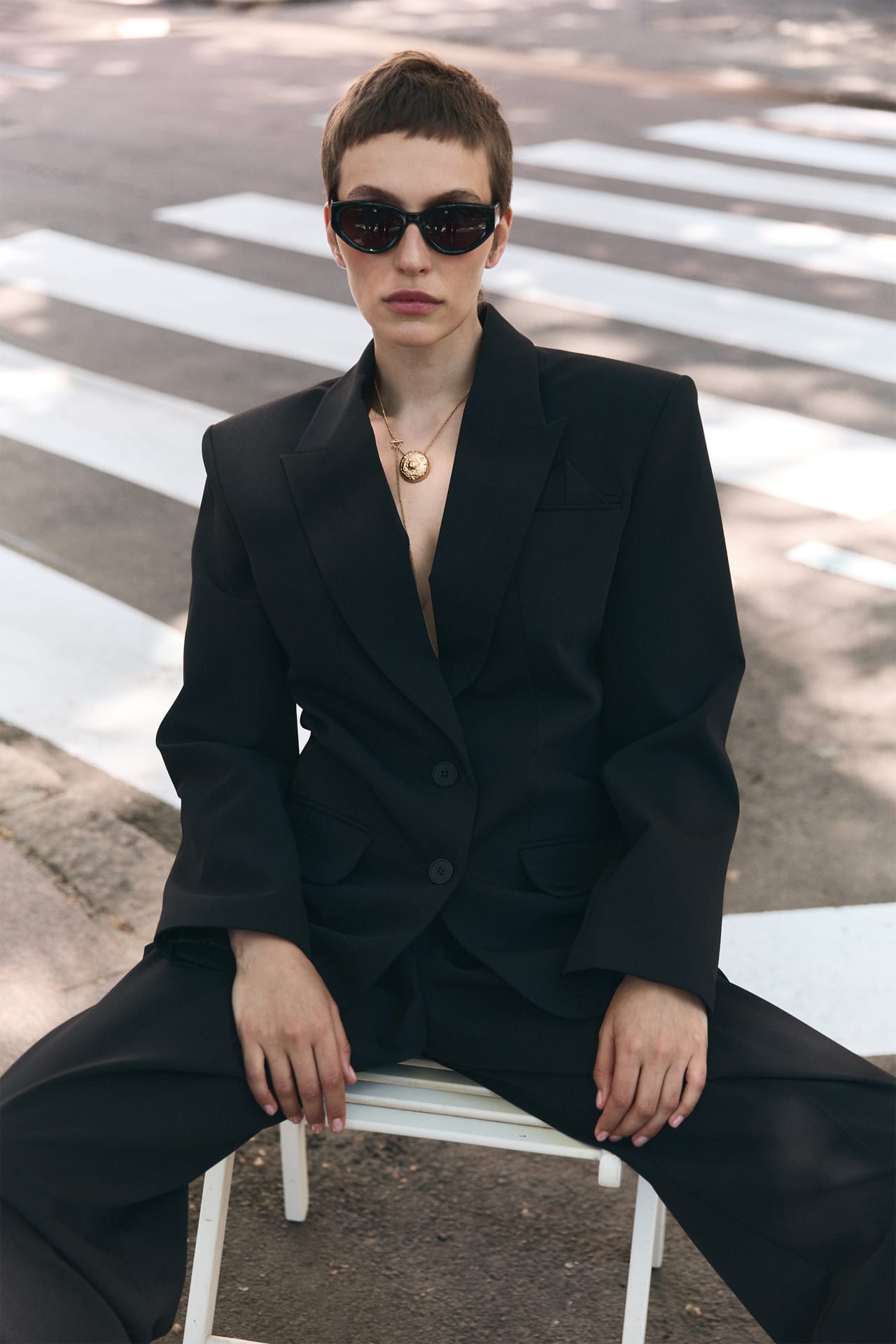 Single-breasted, fitted cotton blazer - Photo 5