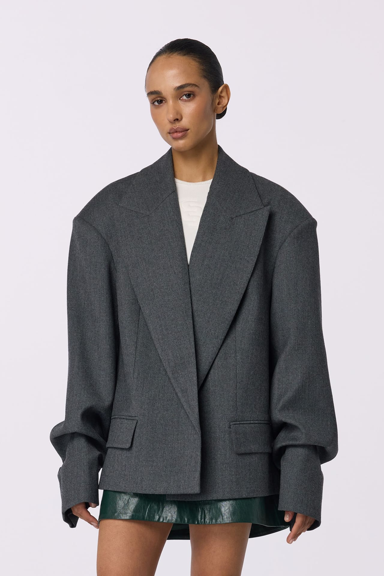 Oversized wool blazer with gathered sleeves - Photo 3