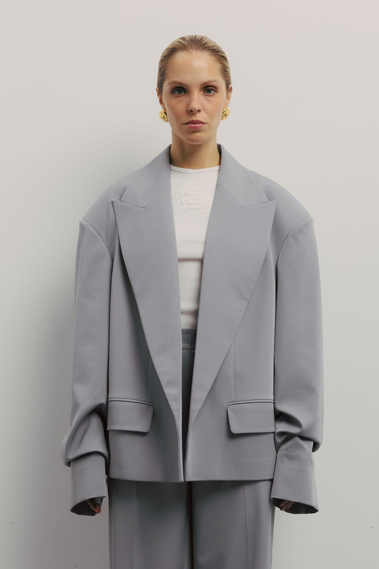 Oversized cotton blazer with gathered sleeves - Photo 3