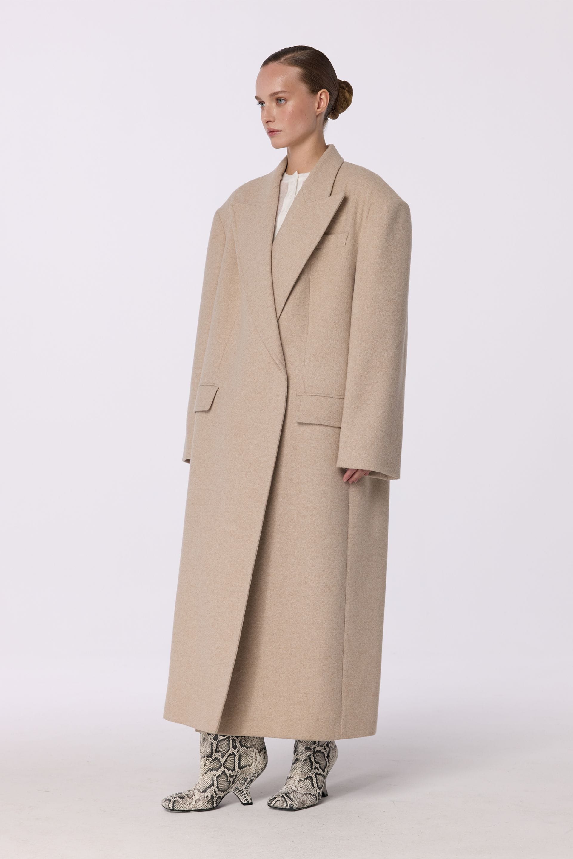 Oversized straight-cut coat - WWU-OC108-5-5 - Photo 5