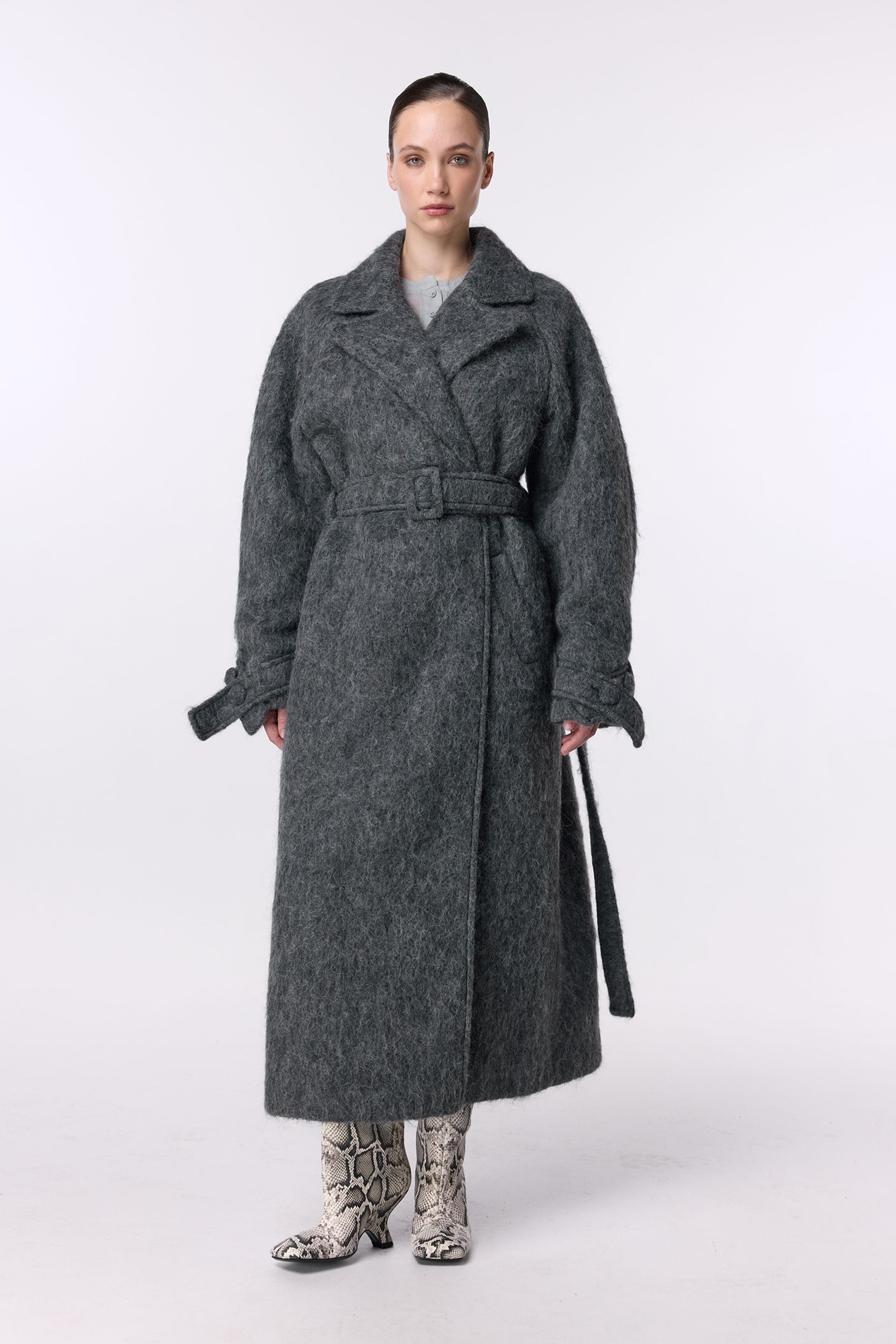 Manteau maxi en alpaga à manches tombantes - WWU-OC110-18-29 - Photo 3