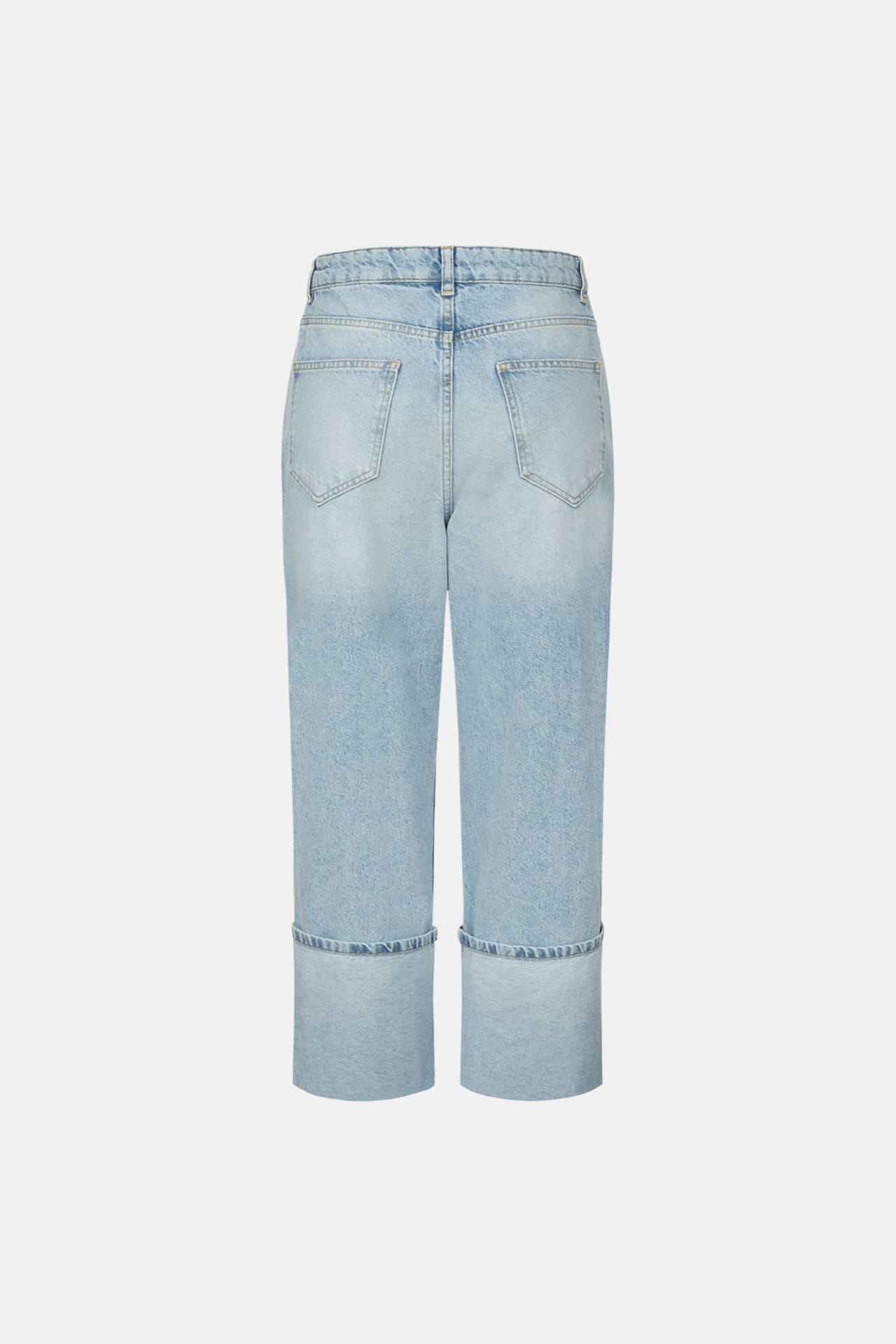 Jean Boyish - Photo 2