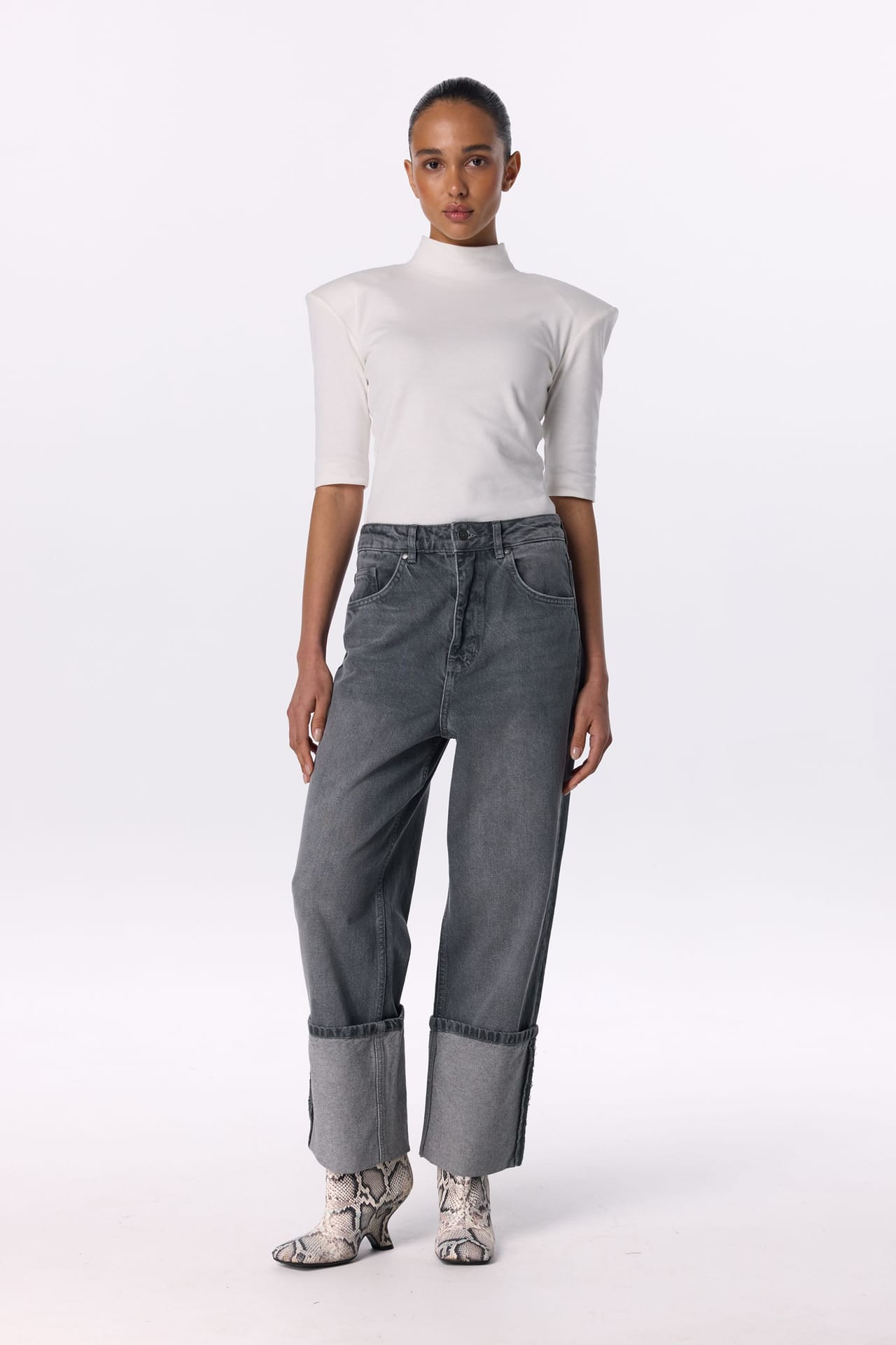 Jean Boyish - Photo 3