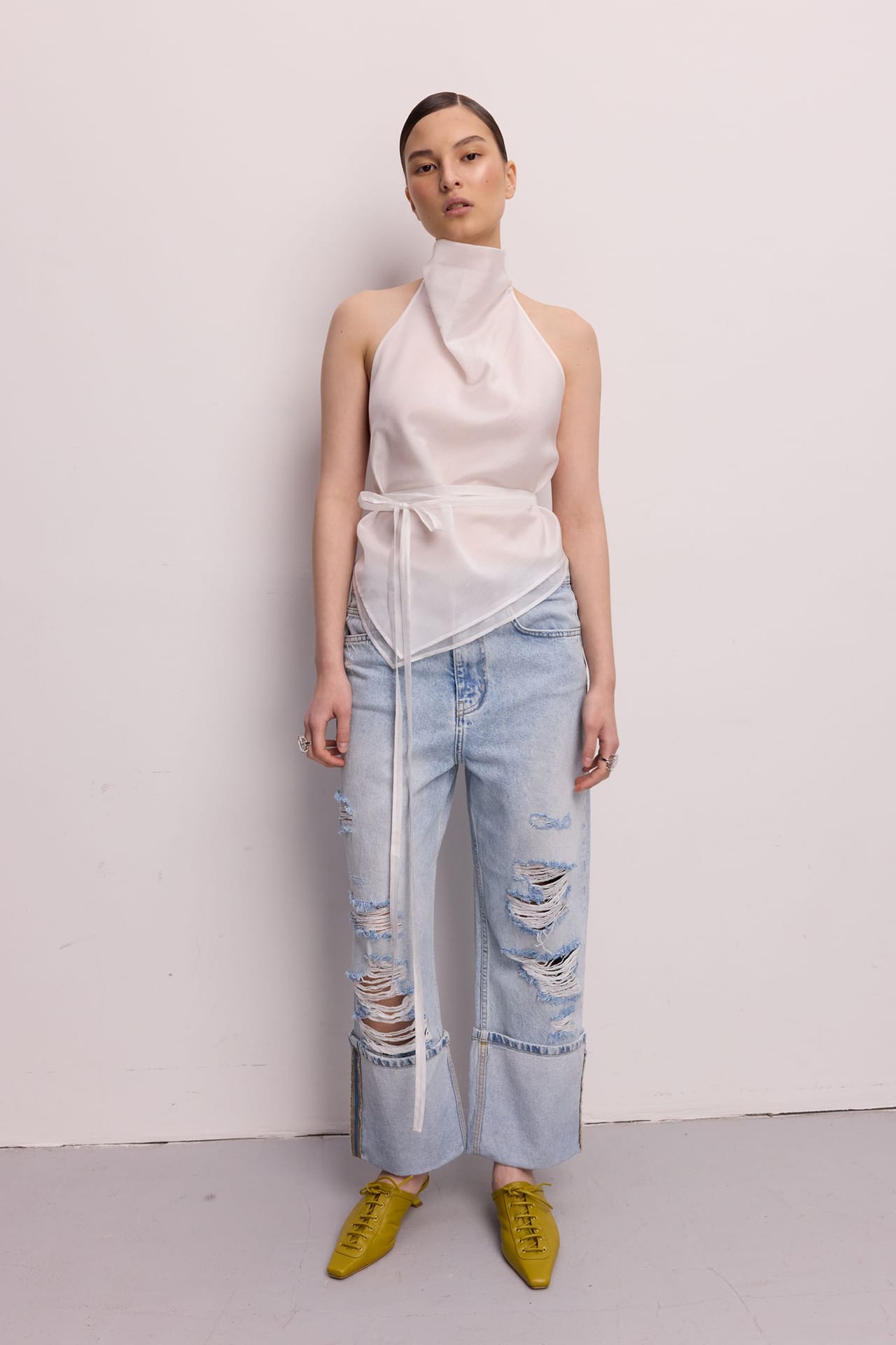 Boyish Ripped Jeans - Photo 3