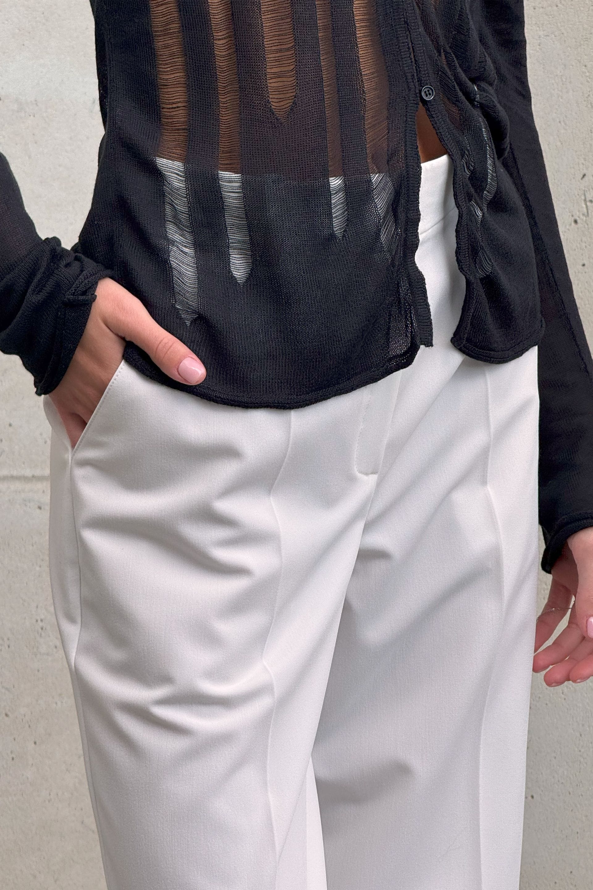 Mid-rise cotton pants with arrows - WWB-P1015-3-12 - Photo 5