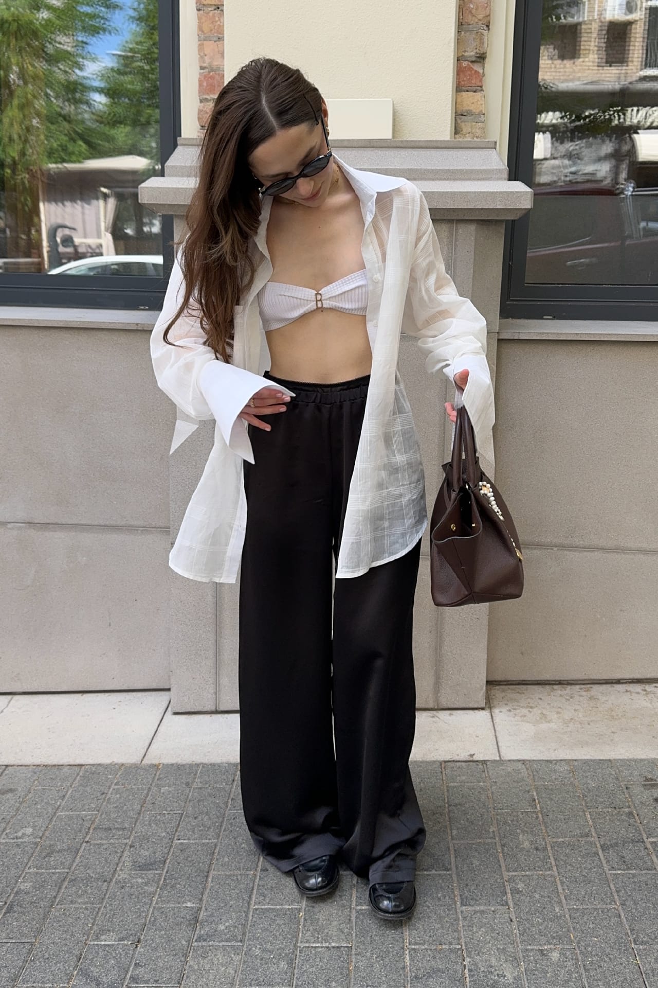 Pantalon satiné avec effet lingerie en dentelle - Photo 3