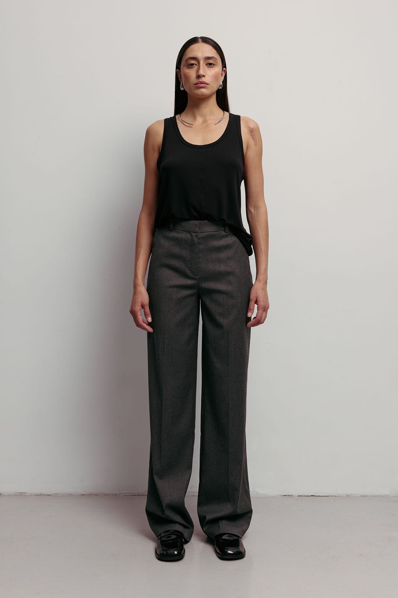 Slick tailored wool pants - Photo 1