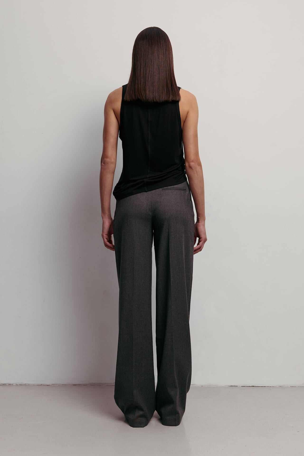 Slick tailored wool pants - Photo 2