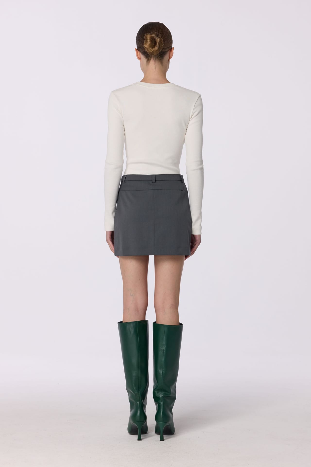 Wool mini skirt with mid-rise - Photo 4