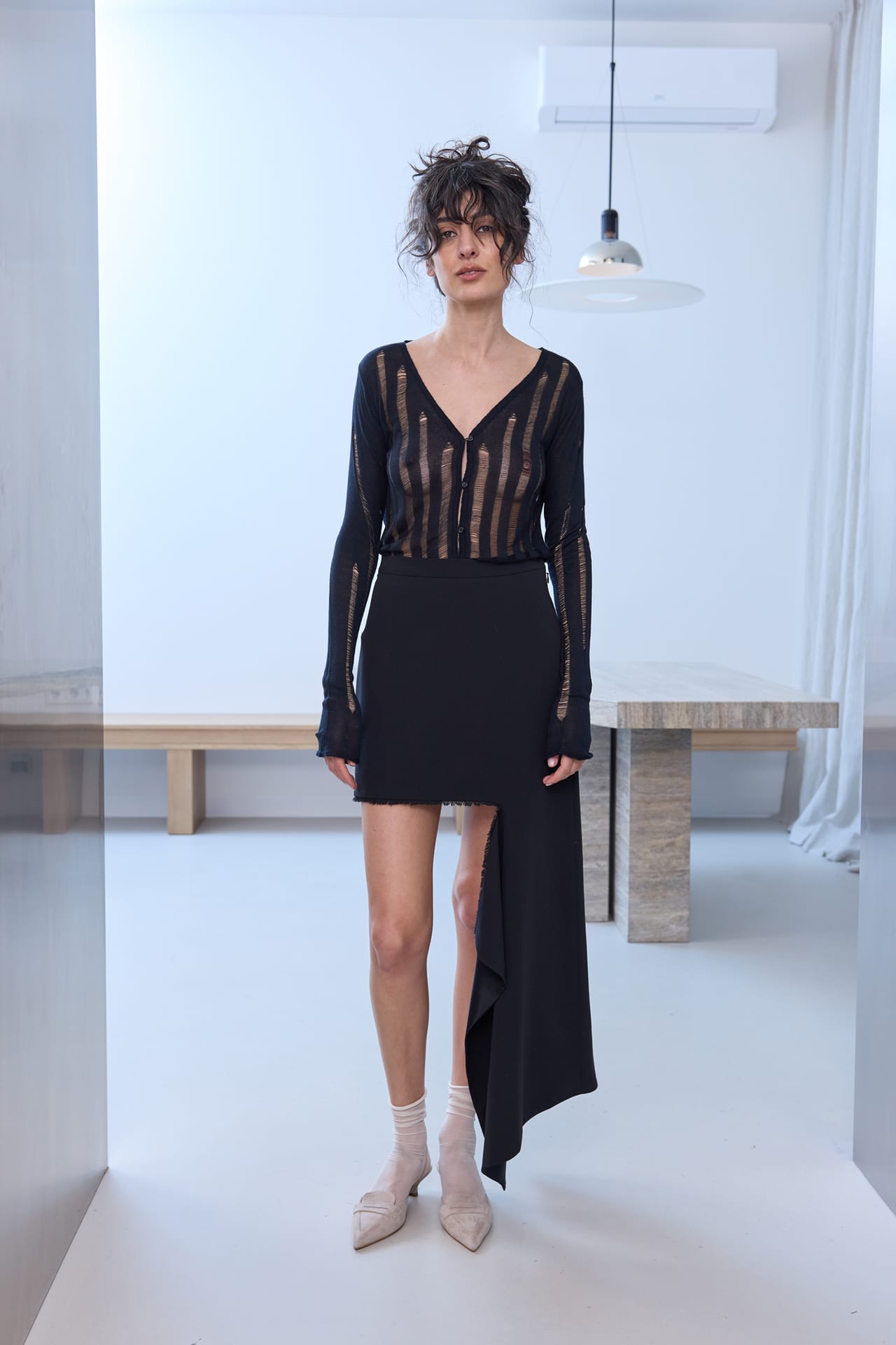 Cotton mini skirt with cut-out detail - Photo 5