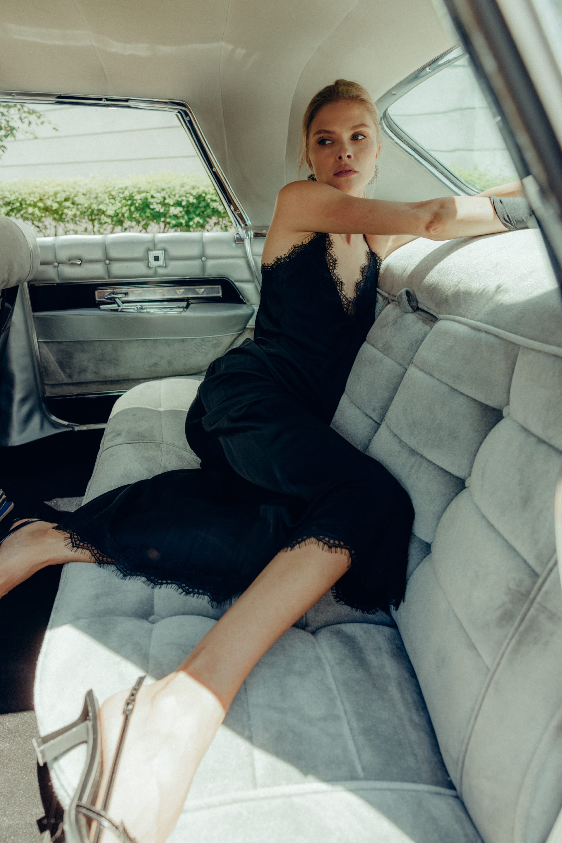 Maxi dress with lace - WWT-DR1073-2-6 - Photo 5