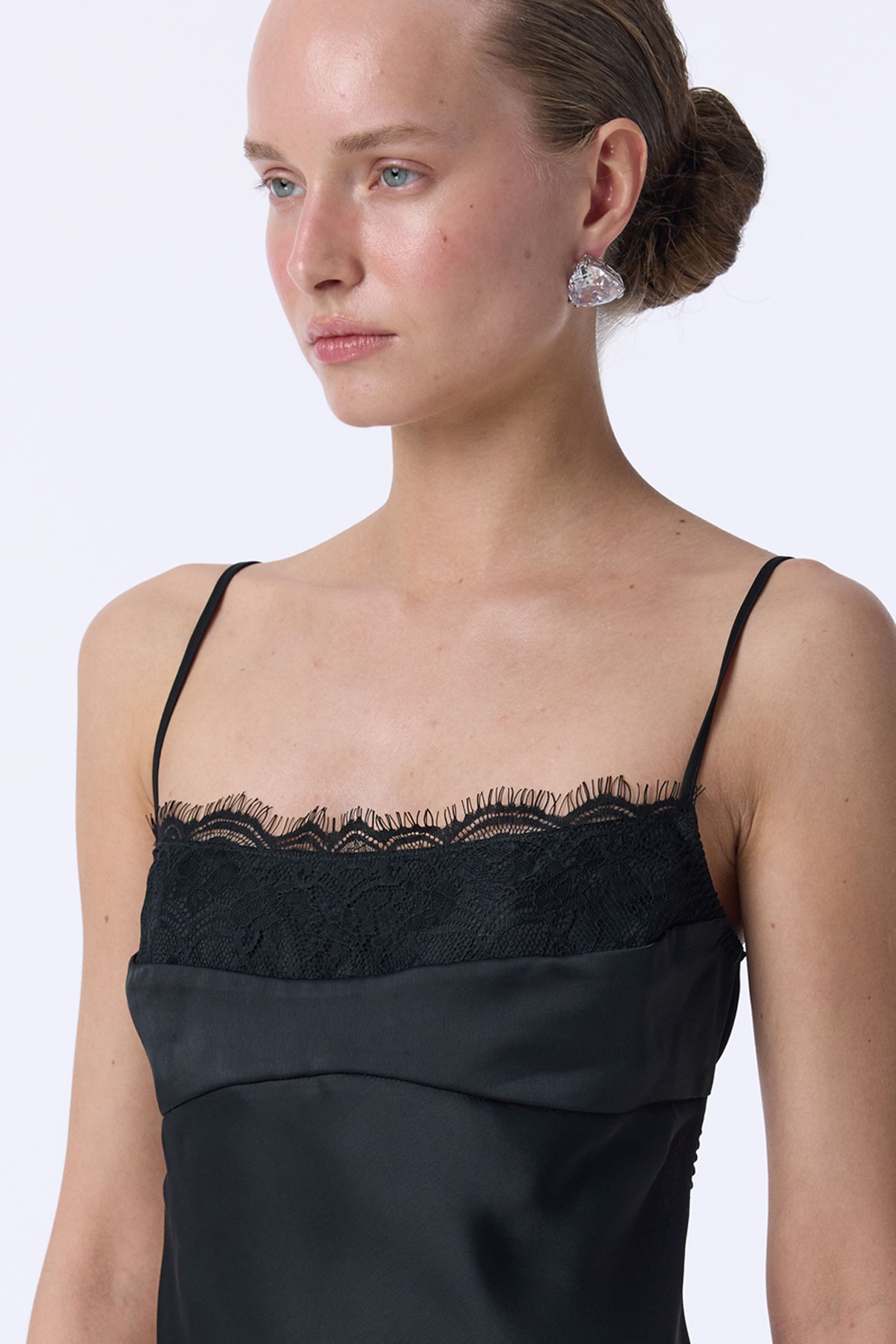 Mini dress with thin straps and lace - WWT-DR1076-2-6 - Photo 5