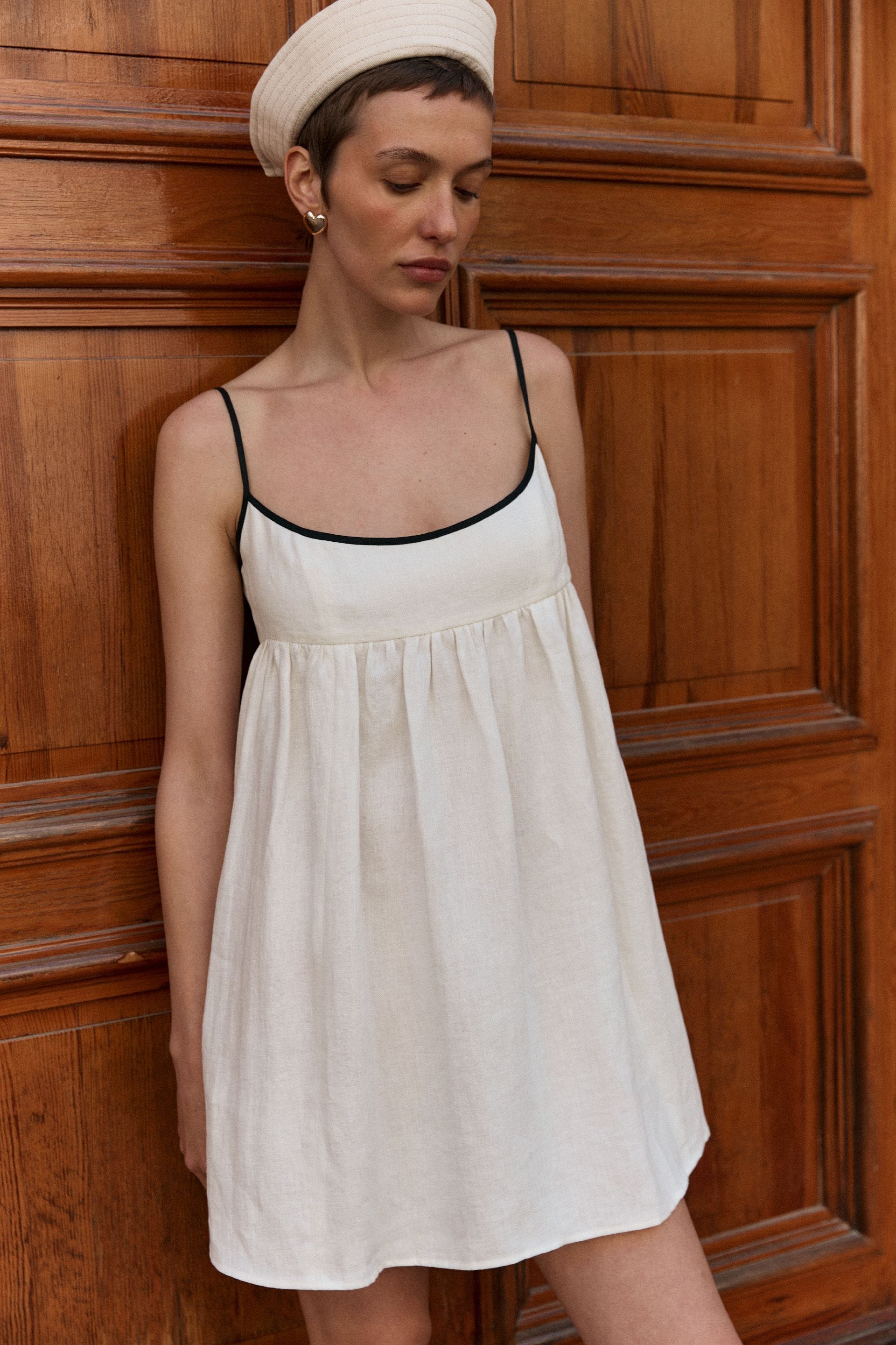 Mini A-line dress with black trim - WWT-DR1089-3-14 - Photo 3