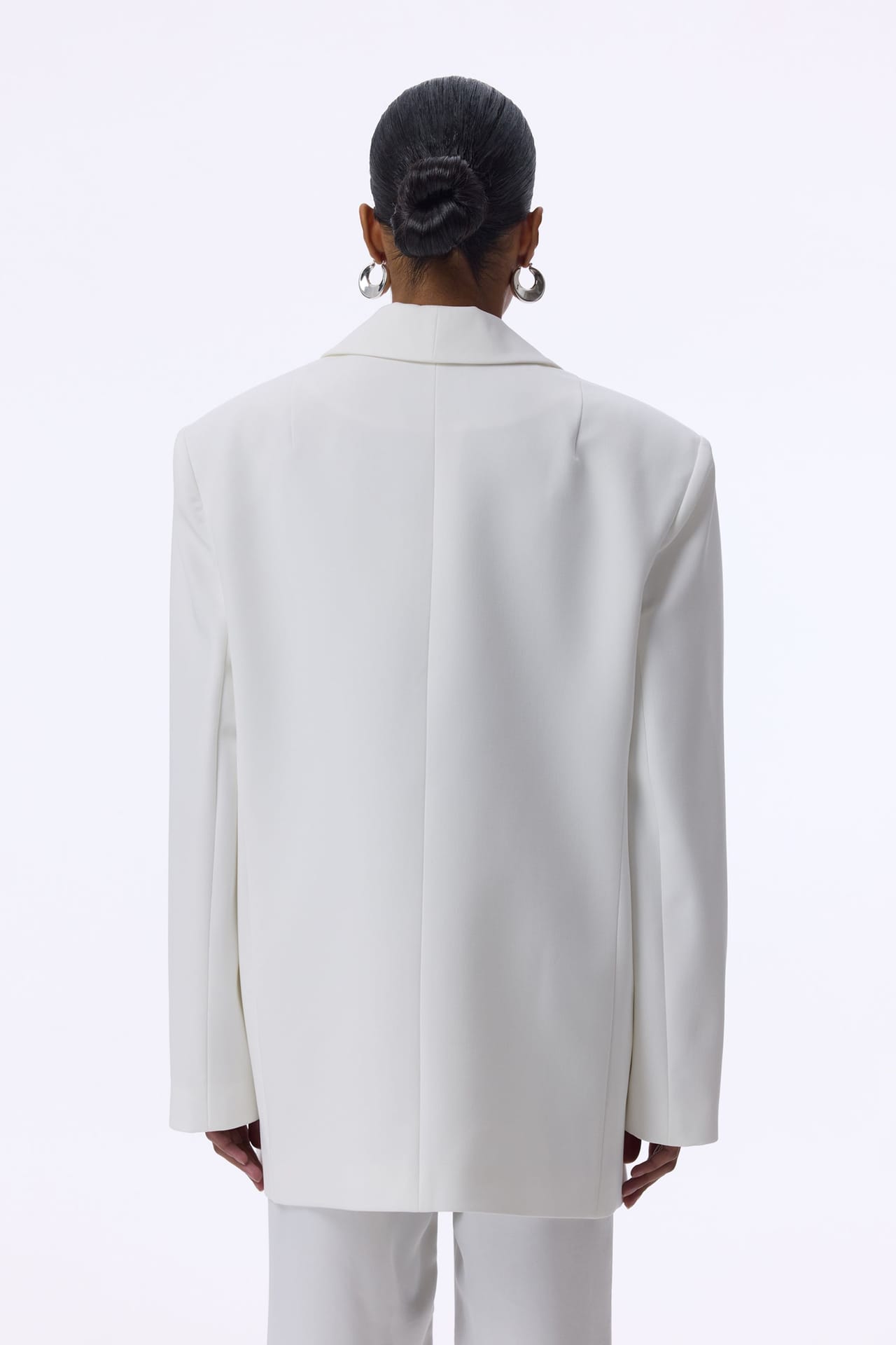 Double-breasted blazer with shoulder pads - Photo 2