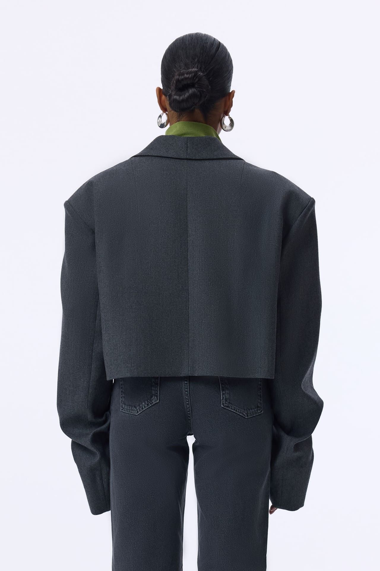 Cropped wool blazer with gathered details on the sleeves - Photo 2