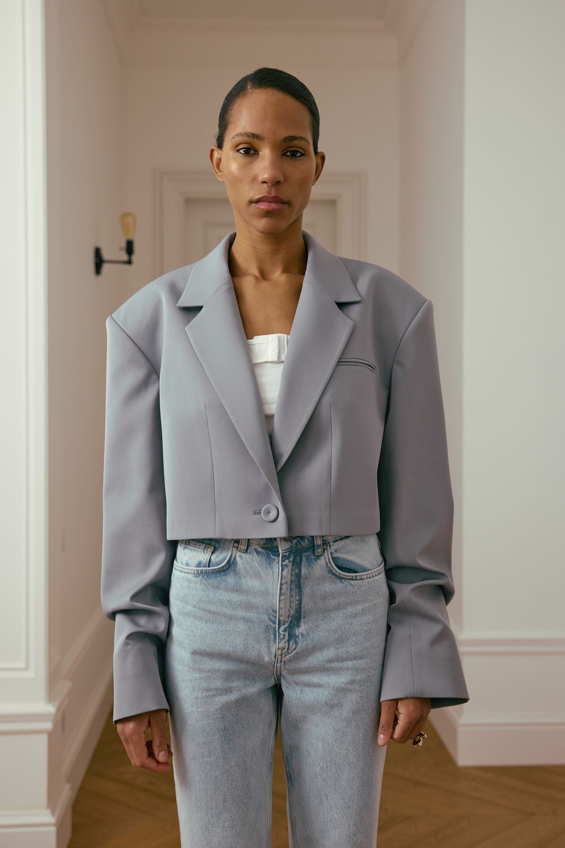 Blazer crop en coton avec fronces sur la manche - WWT-J1061-7-42 - Photo 1