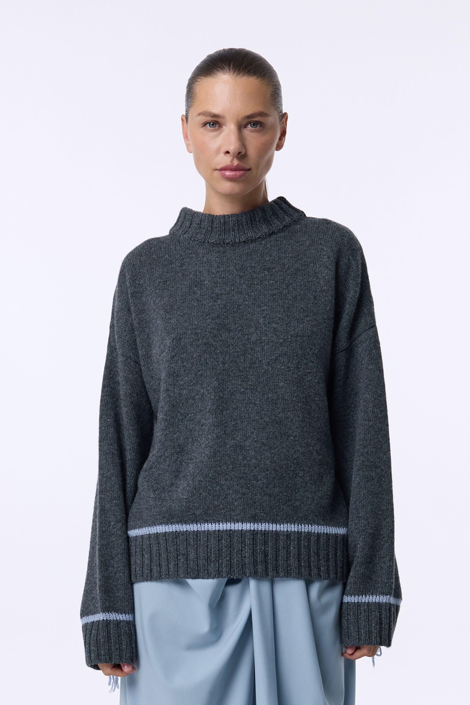 Pull Contrast - WWT-SW4070-86-159 - Photo 1