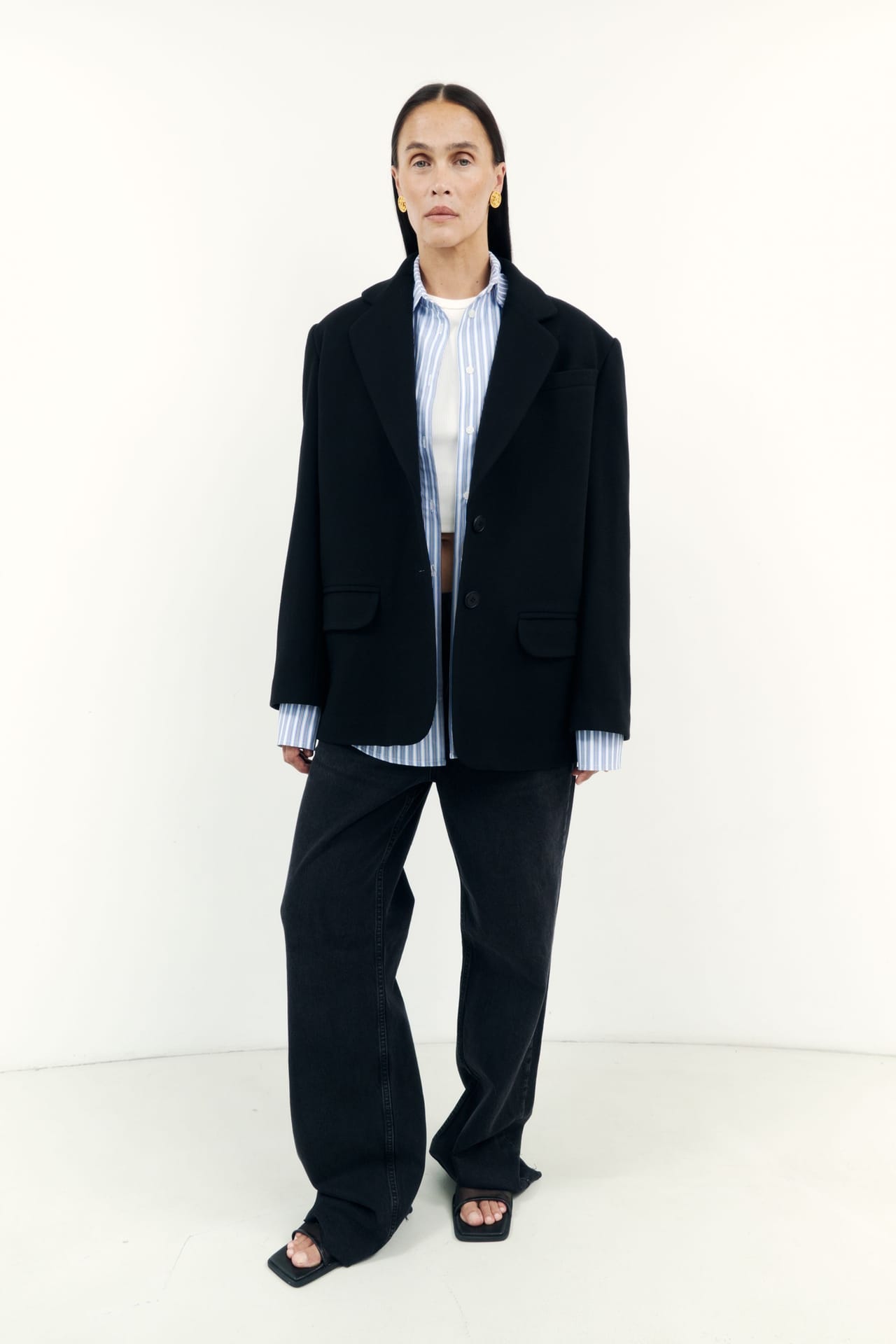 Oversized coat-jacket - Photo 1
