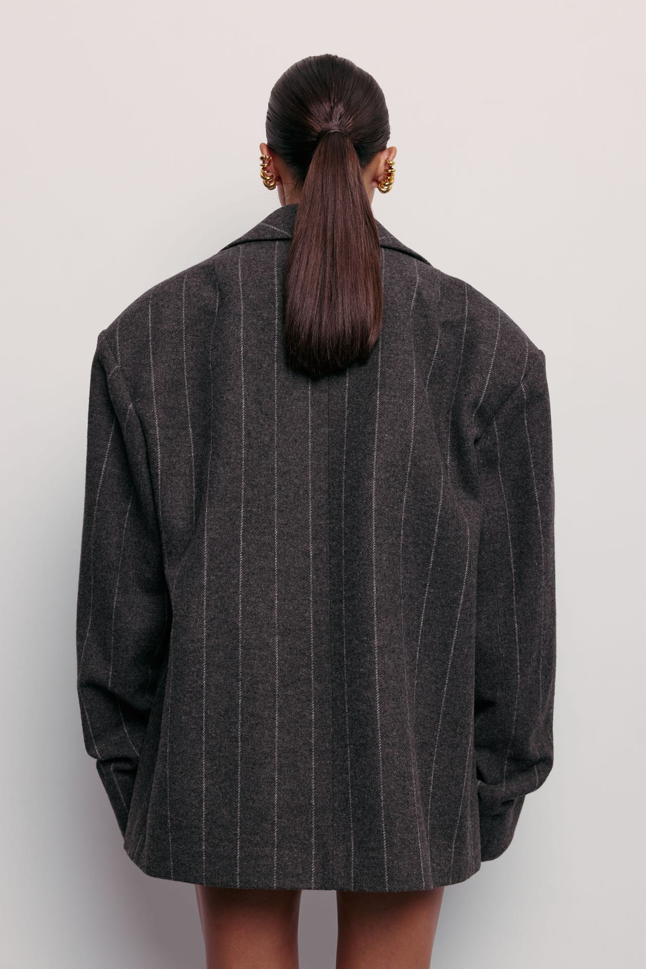 Oversized coat-jacket with gathered sleeves - Photo 2