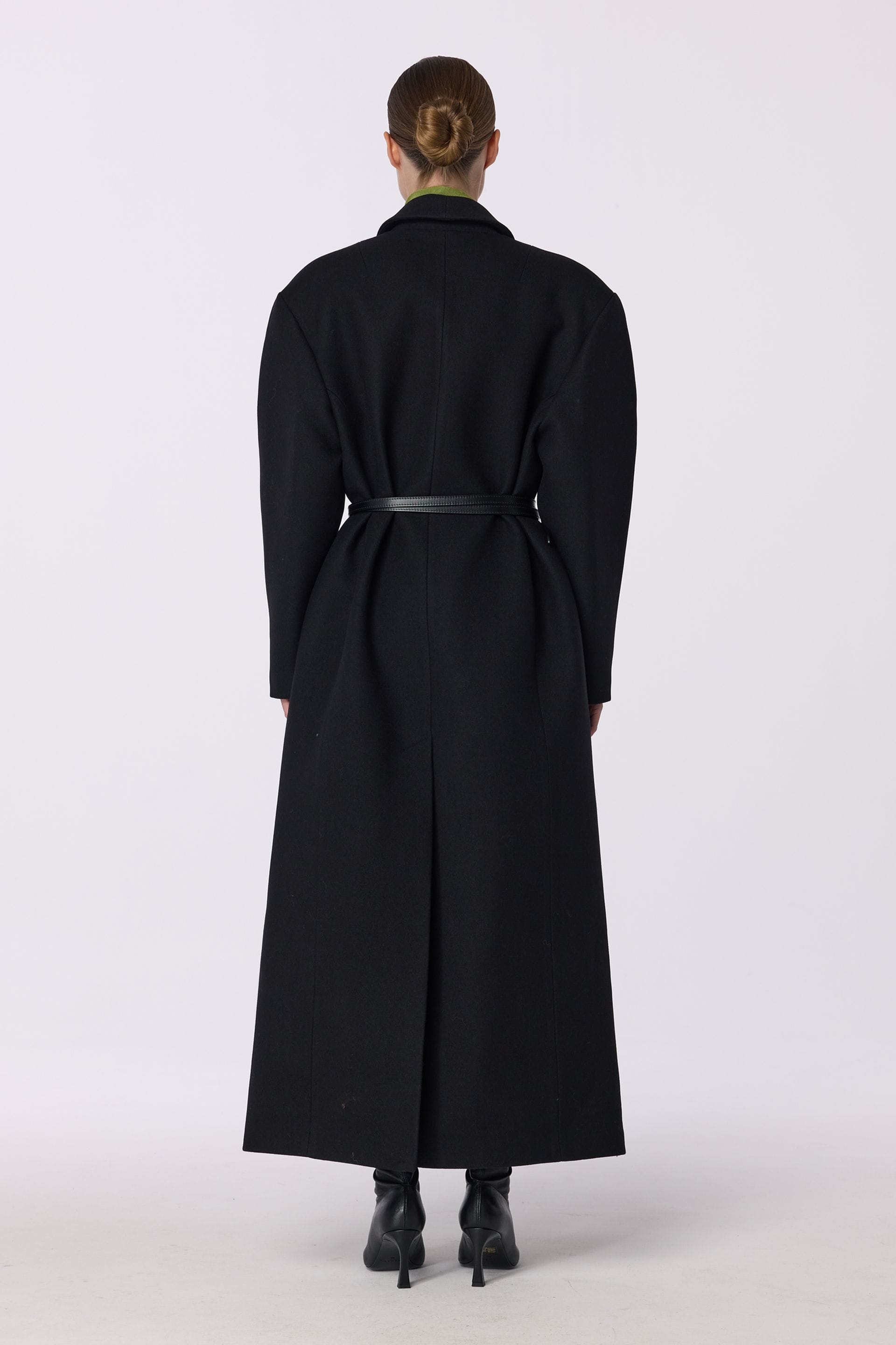 Double-breasted coat with accent shoulder - WWU-OC1037-2-25 - Photo 2