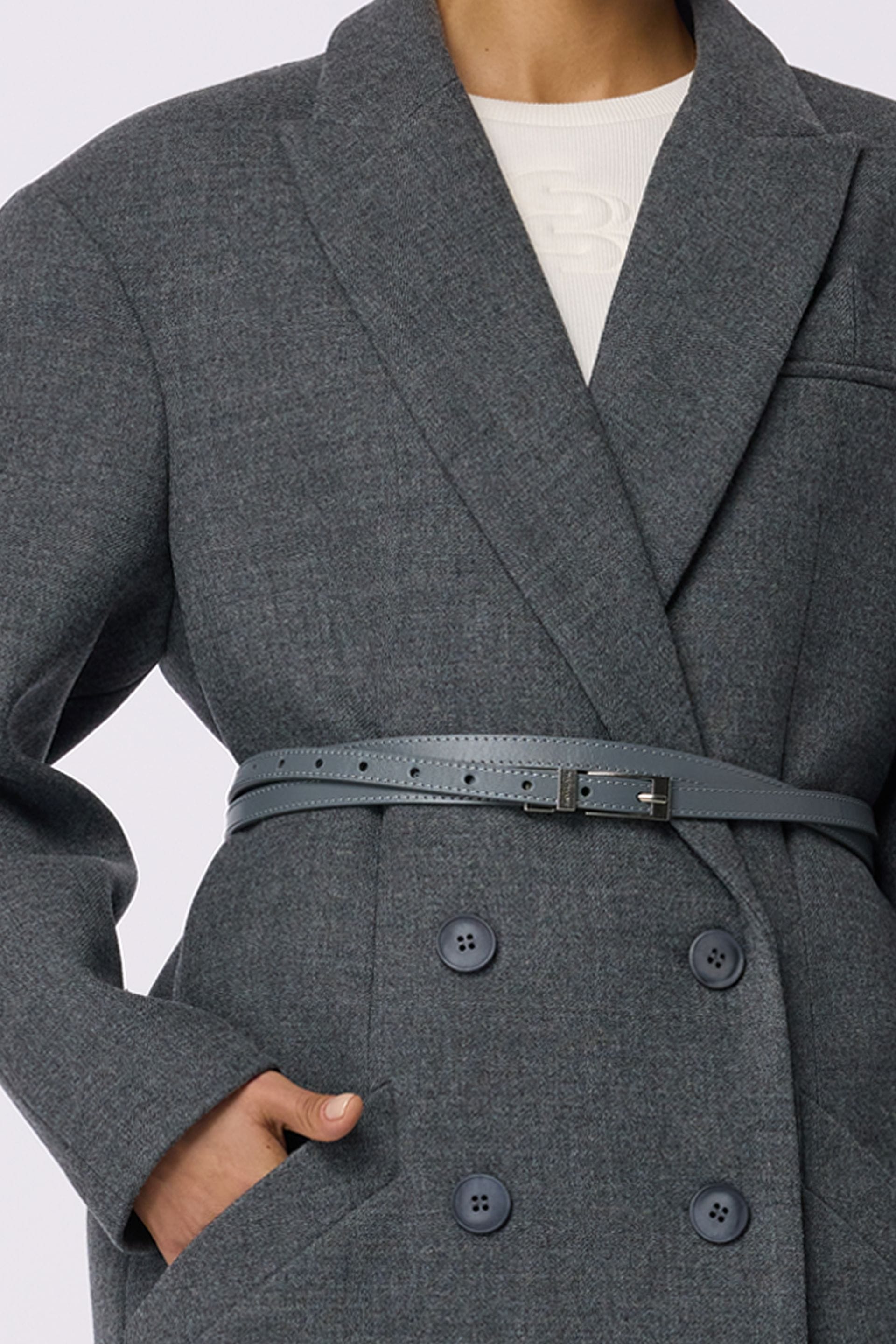 Double-breasted coat with accent shoulders - WWU-OC1037-9-106 - Photo 5
