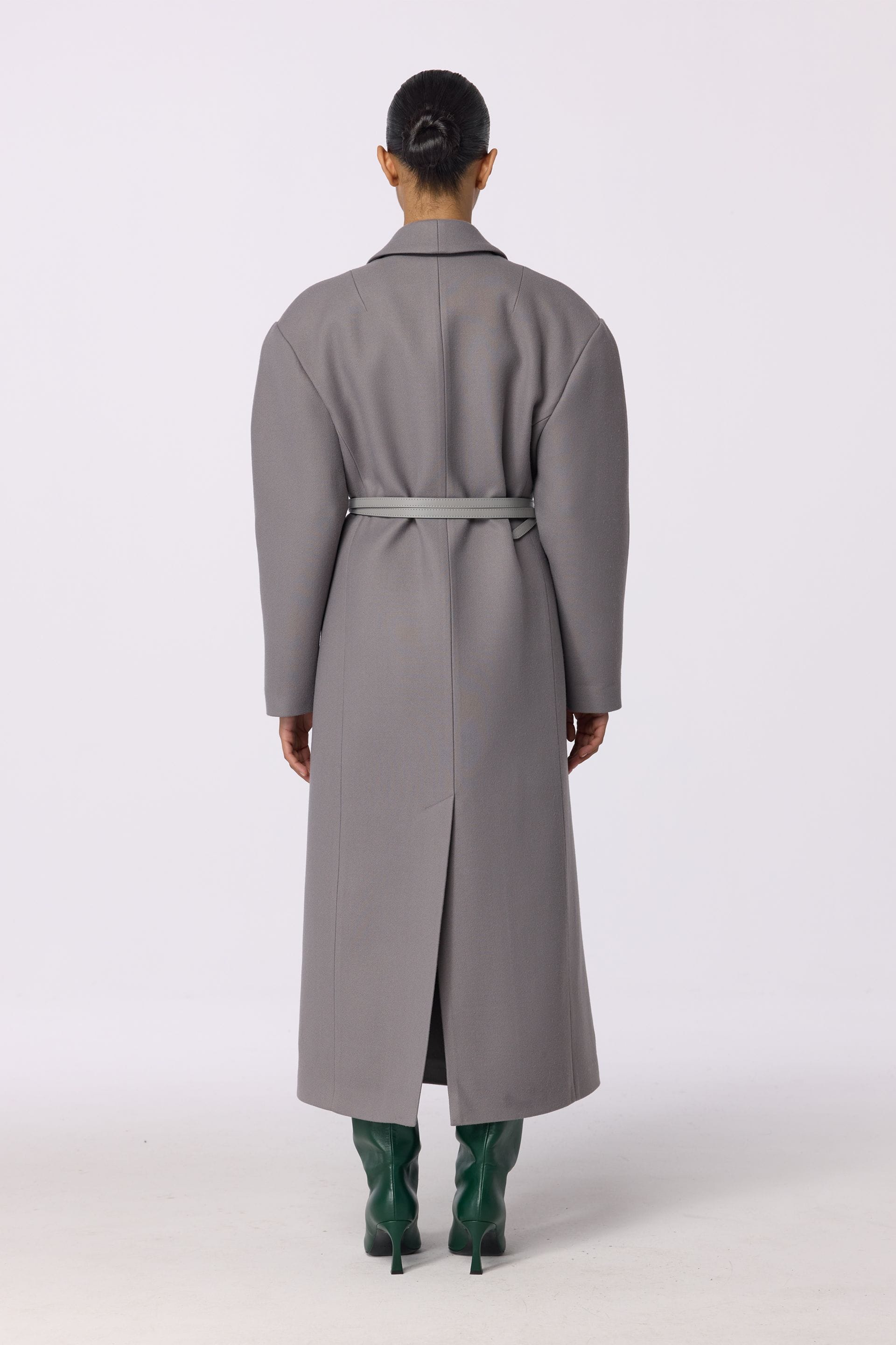 Double-breasted coat with accent shoulders - WWU-OC1037-9-38 - Photo 2