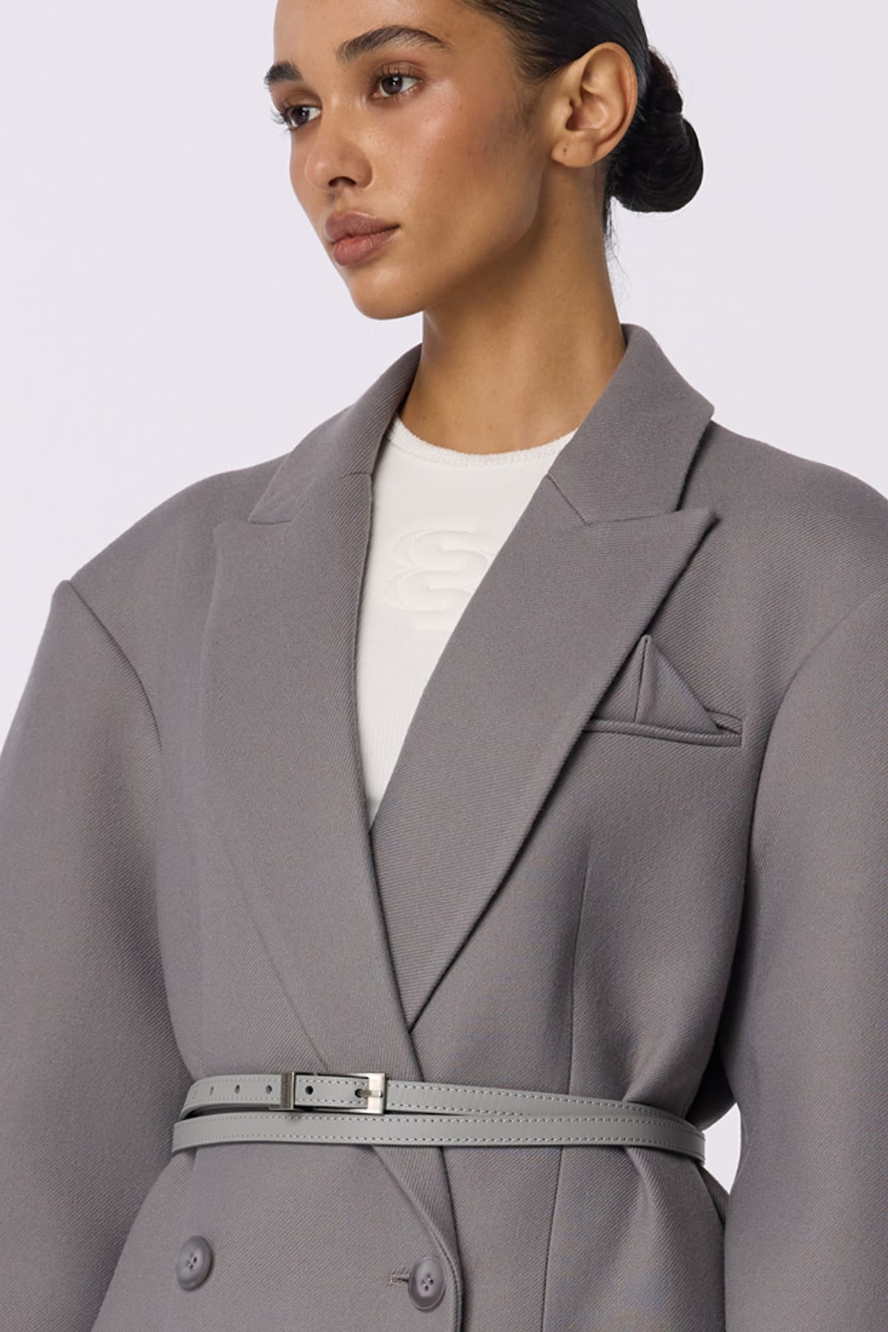 Double-breasted coat with accent shoulders - Photo 5