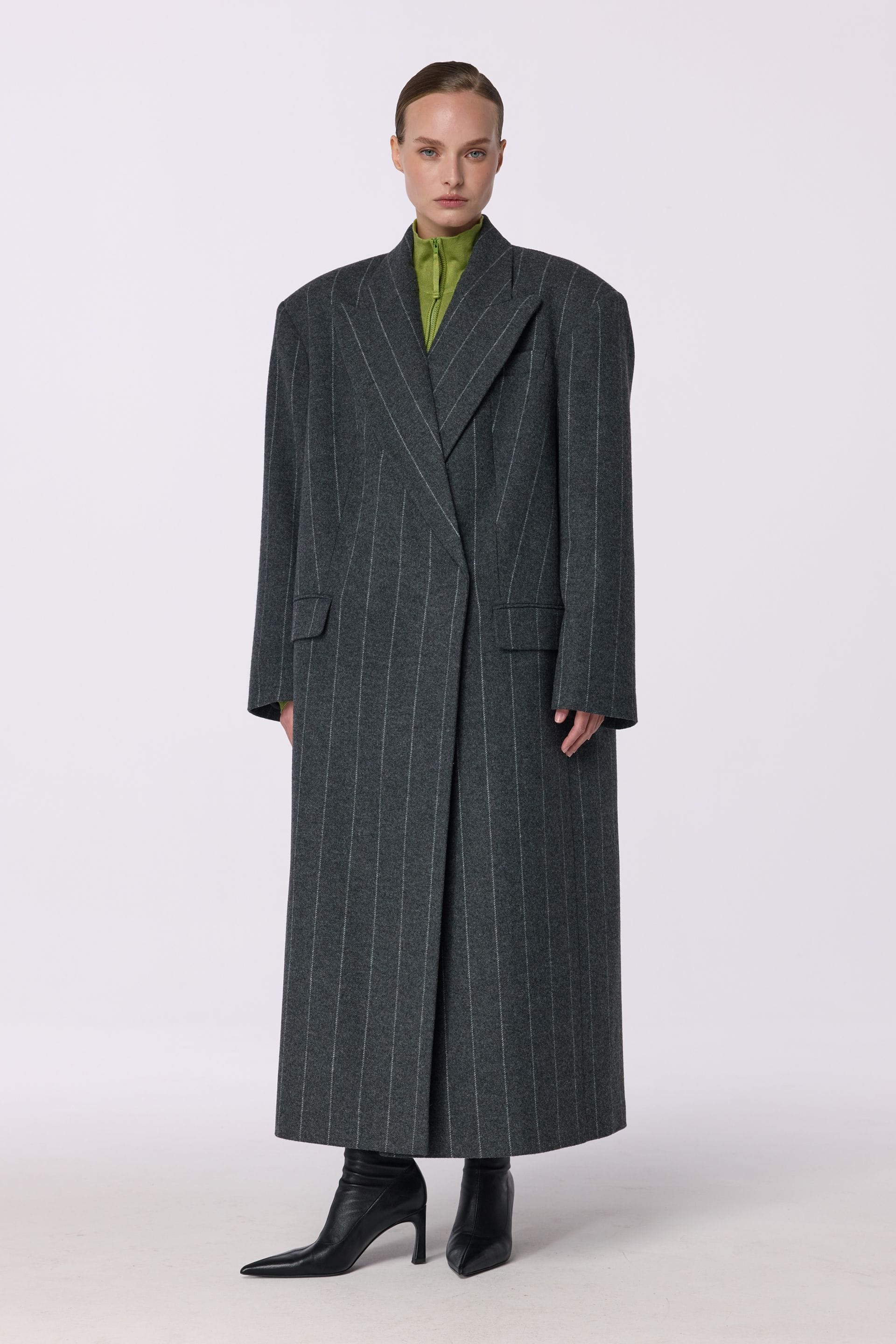 Oversized straight-cut coat - WWU-OC108-10-5 - Photo 1