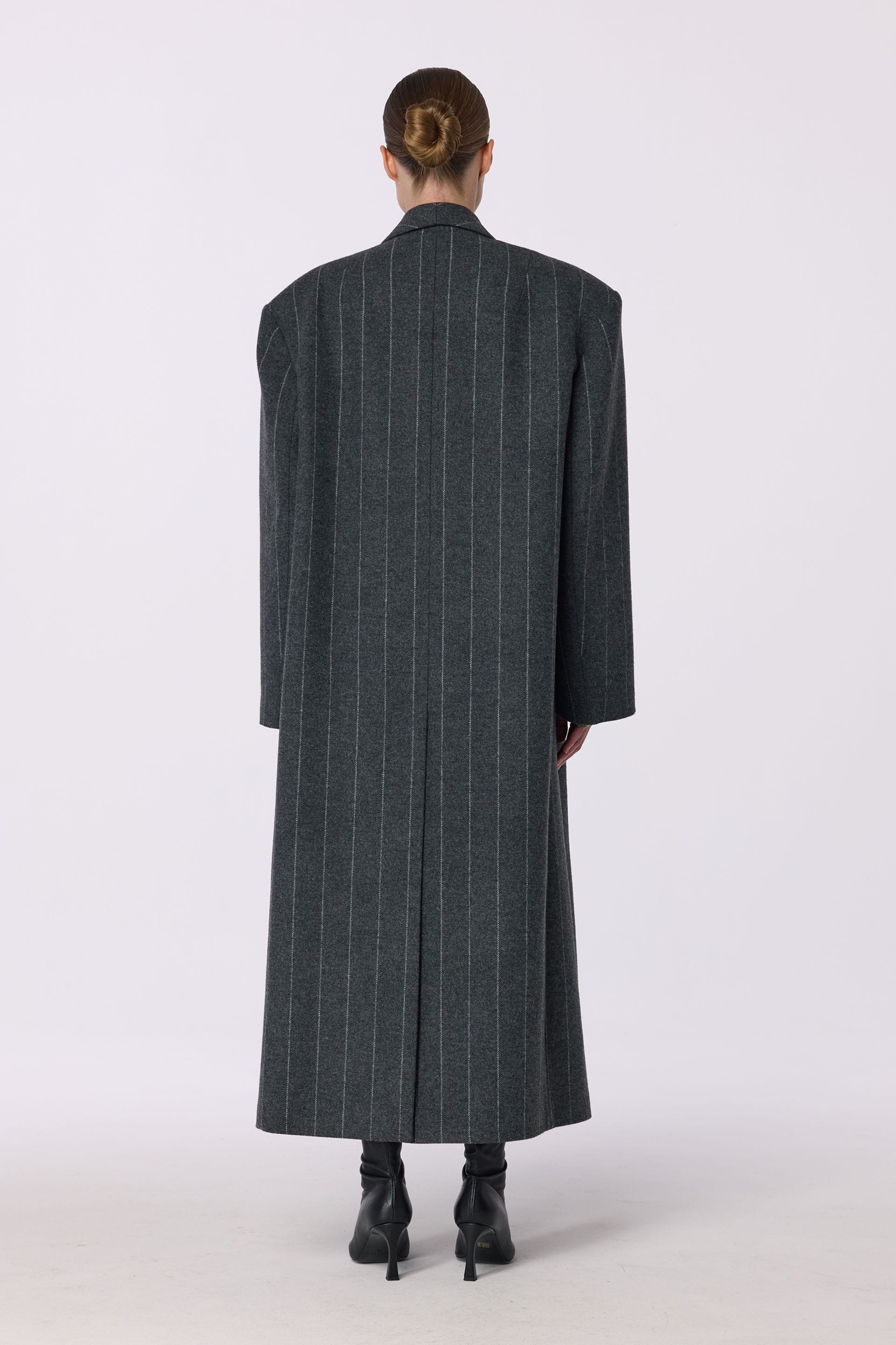 Oversized straight-cut coat - WWU-OC108-10-5 - Photo 2