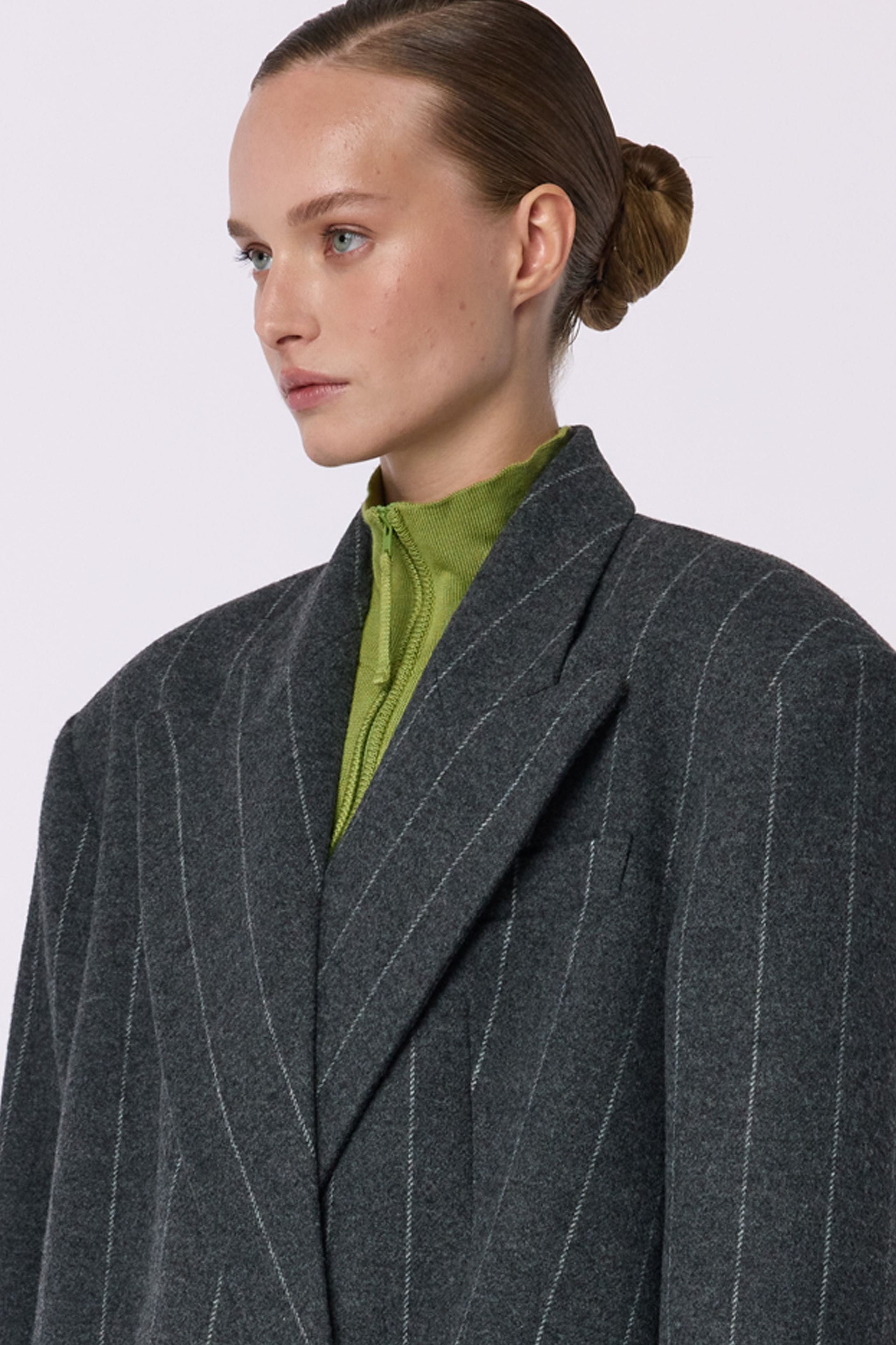 Oversized straight-cut coat - WWU-OC108-10-5 - Photo 5
