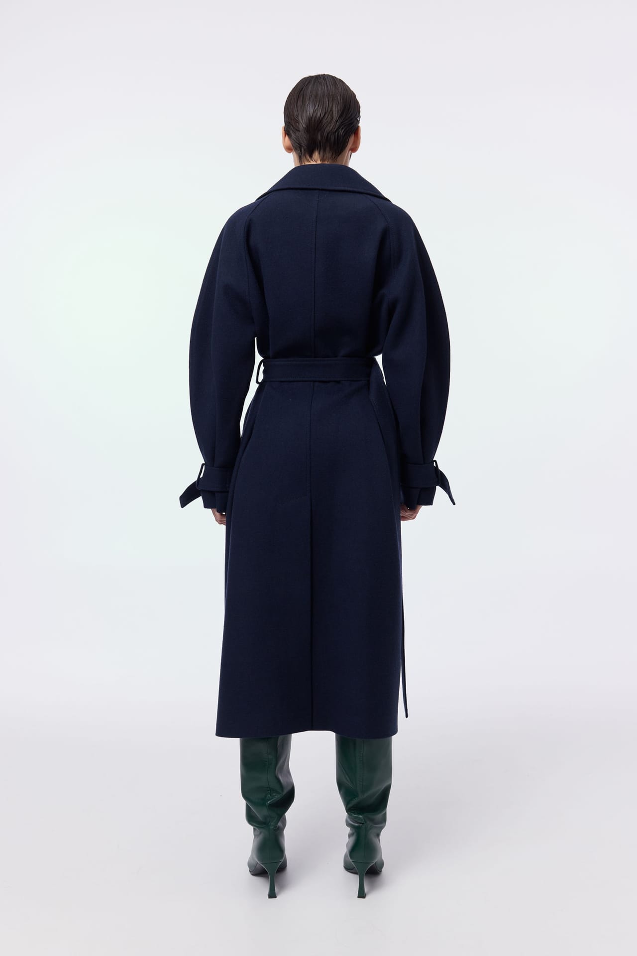 Maxi coat with dropped sleeves - Photo 4