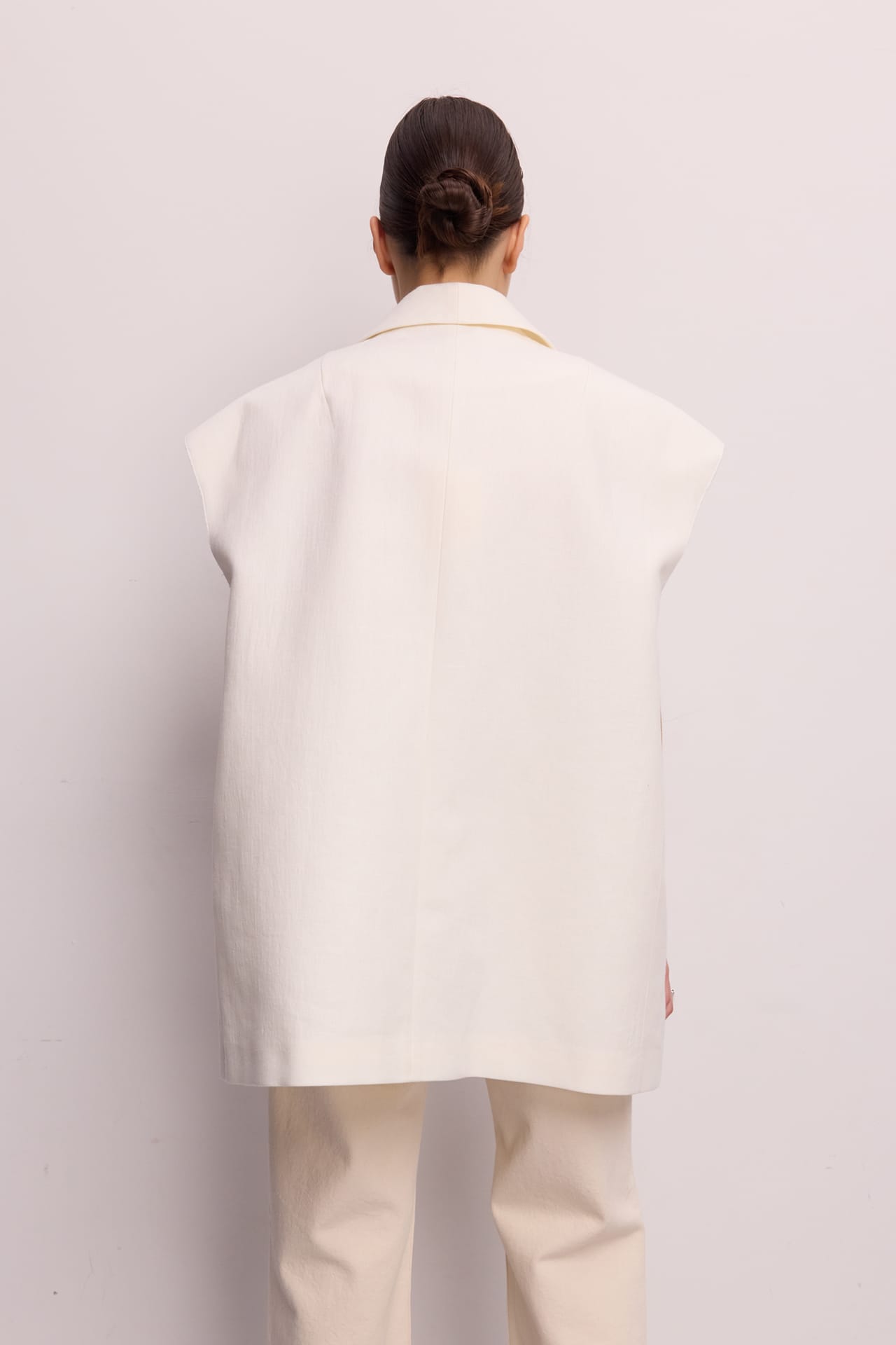 Linen oversized vest - Photo 4