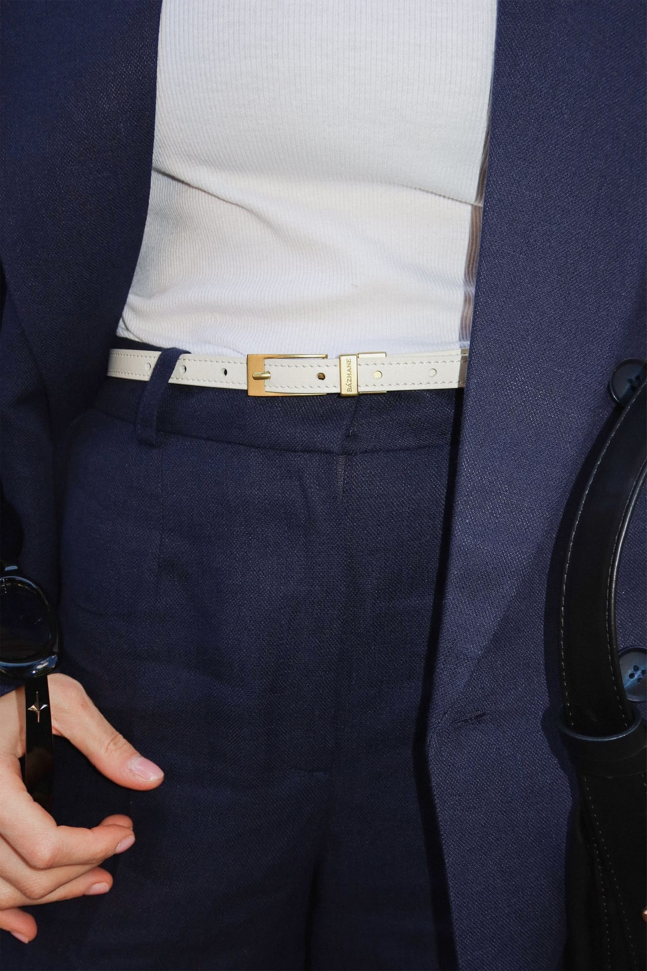 Zoom in - Leather belt Leather belt - Photo 4