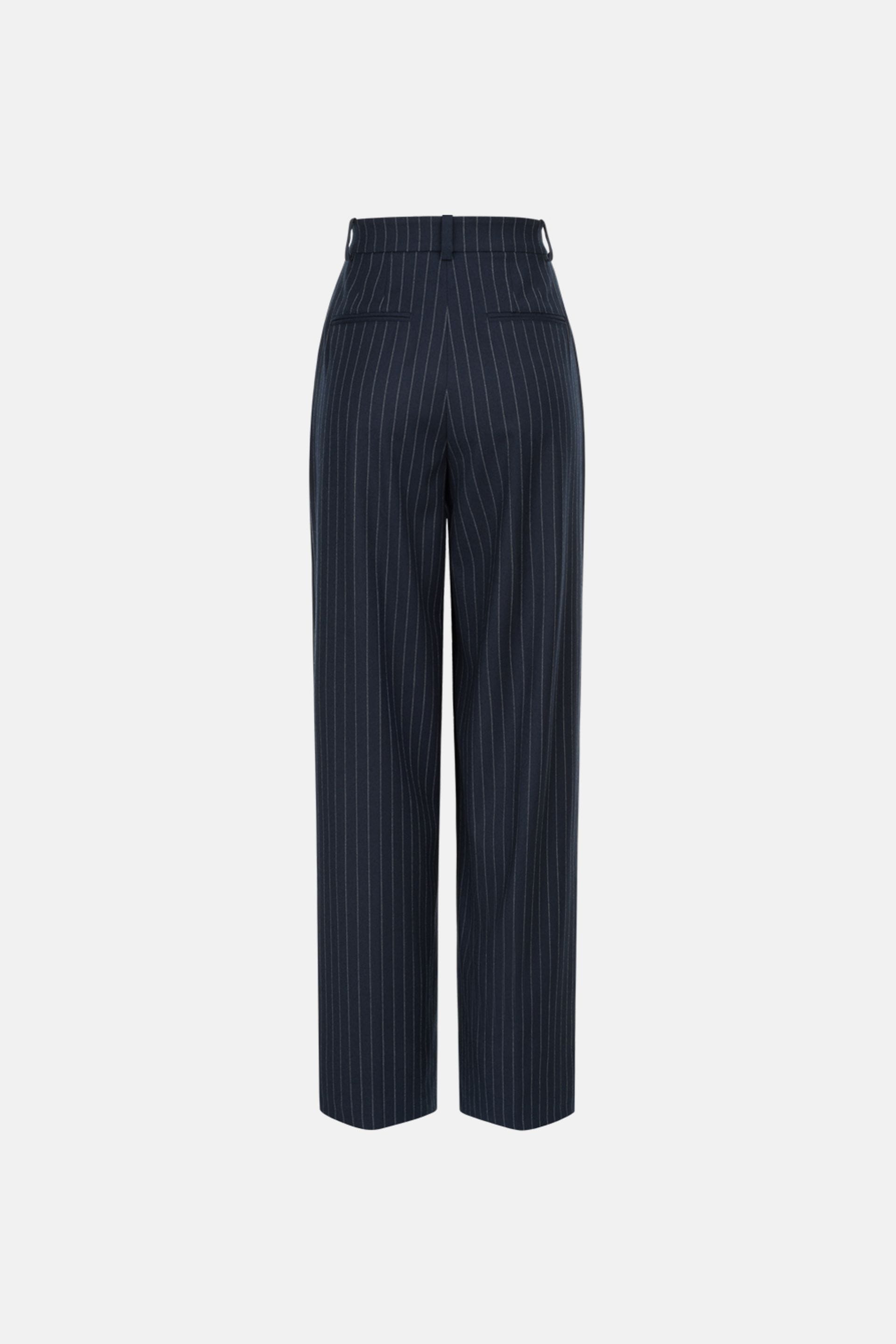 Go to product page - Relaxed wool pants with a mid-rise fit Relaxed wool pants with a mid-rise fit - WWB-P1068-34-2 - Photo 2
