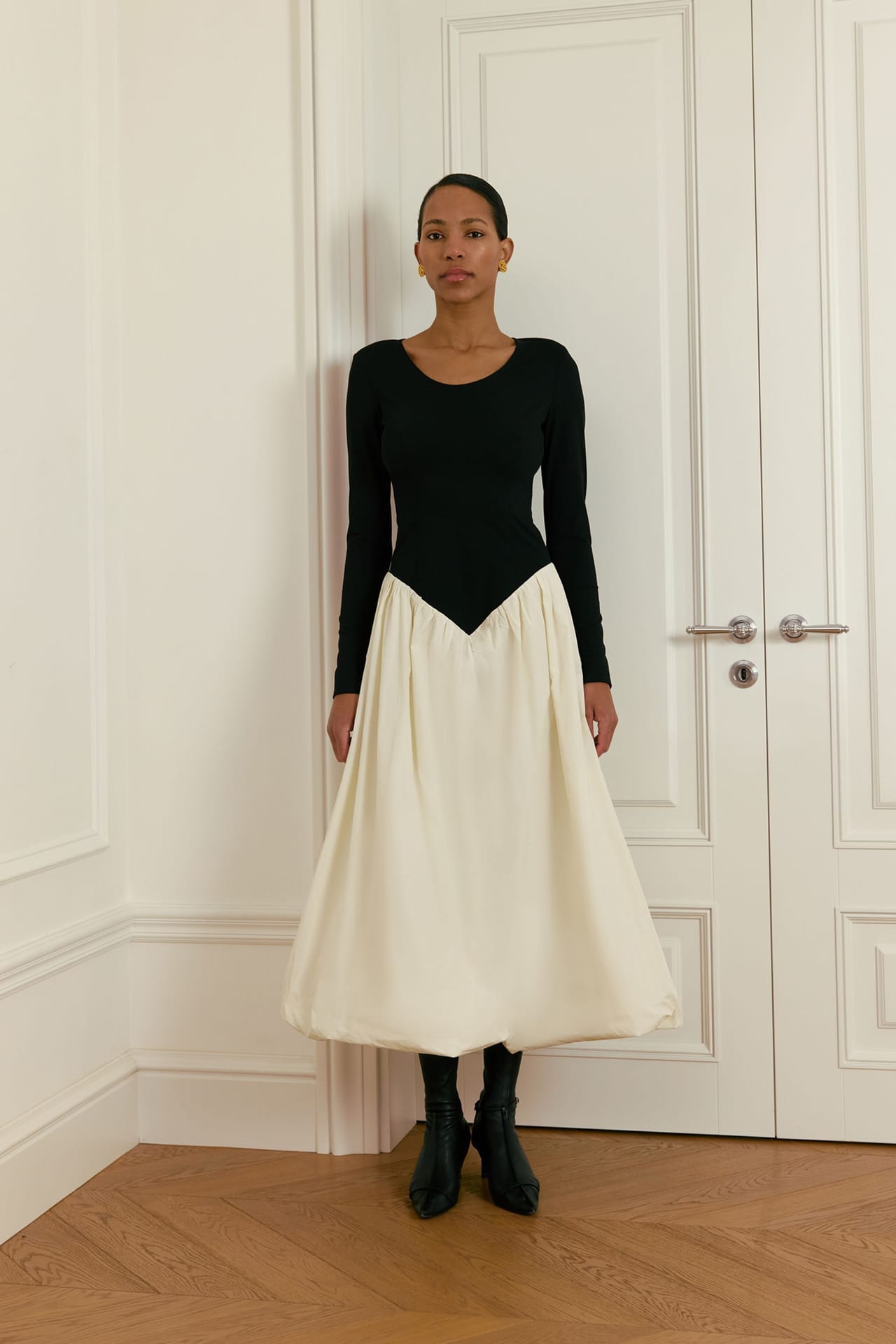 Zoom in - Swan dress Swan dress - Photo 3