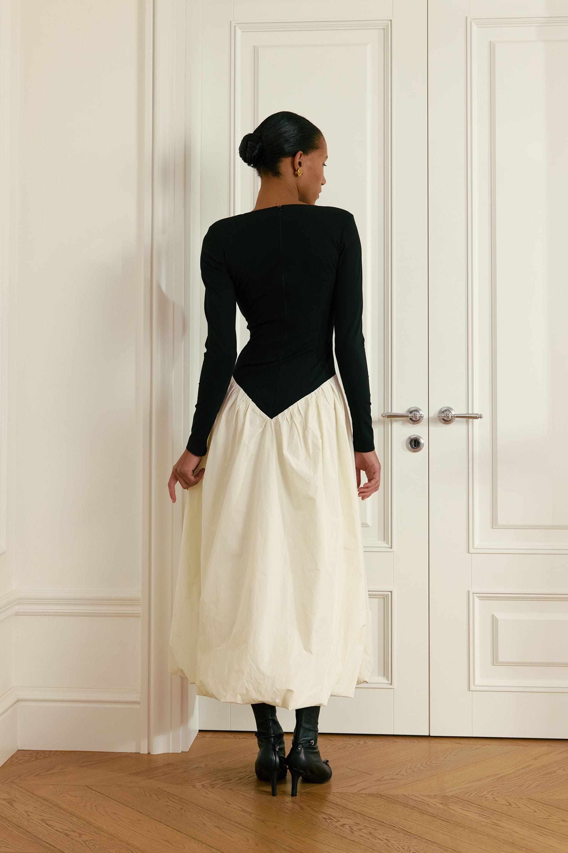 Go to product page - Swan dress Swan dress - WWT-DR6003-41-47 - Photo 4