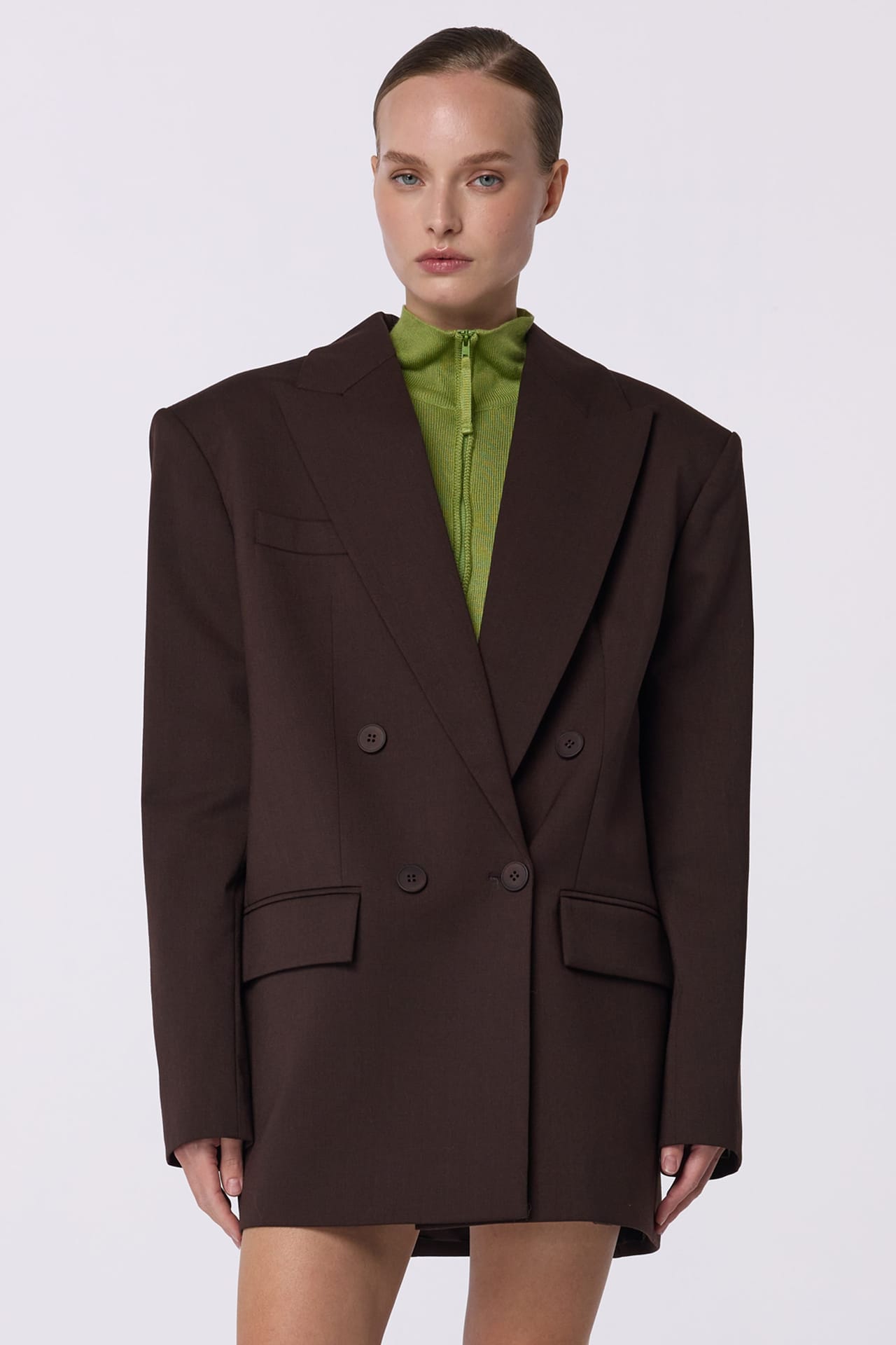 Zoom in - Oversized double-breasted wool blazer with shoulder pads Oversized double-breasted wool blazer with shoulder pads - Photo 3