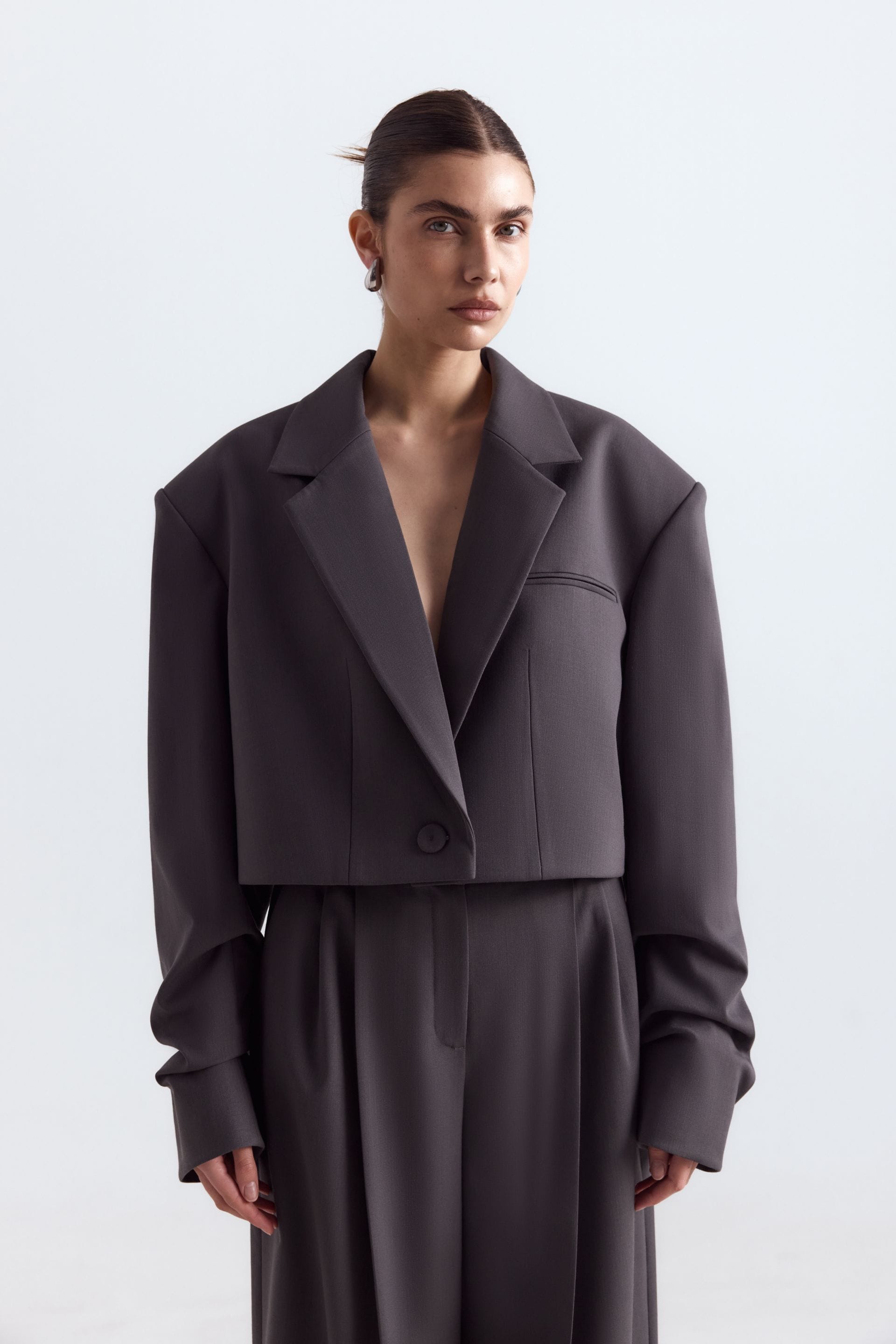 Go to product page - Blazer crop en laine avec fronces sur la manch Blazer crop en laine avec fronces sur la manch - WWT-J1061-18-1 - Photo 3