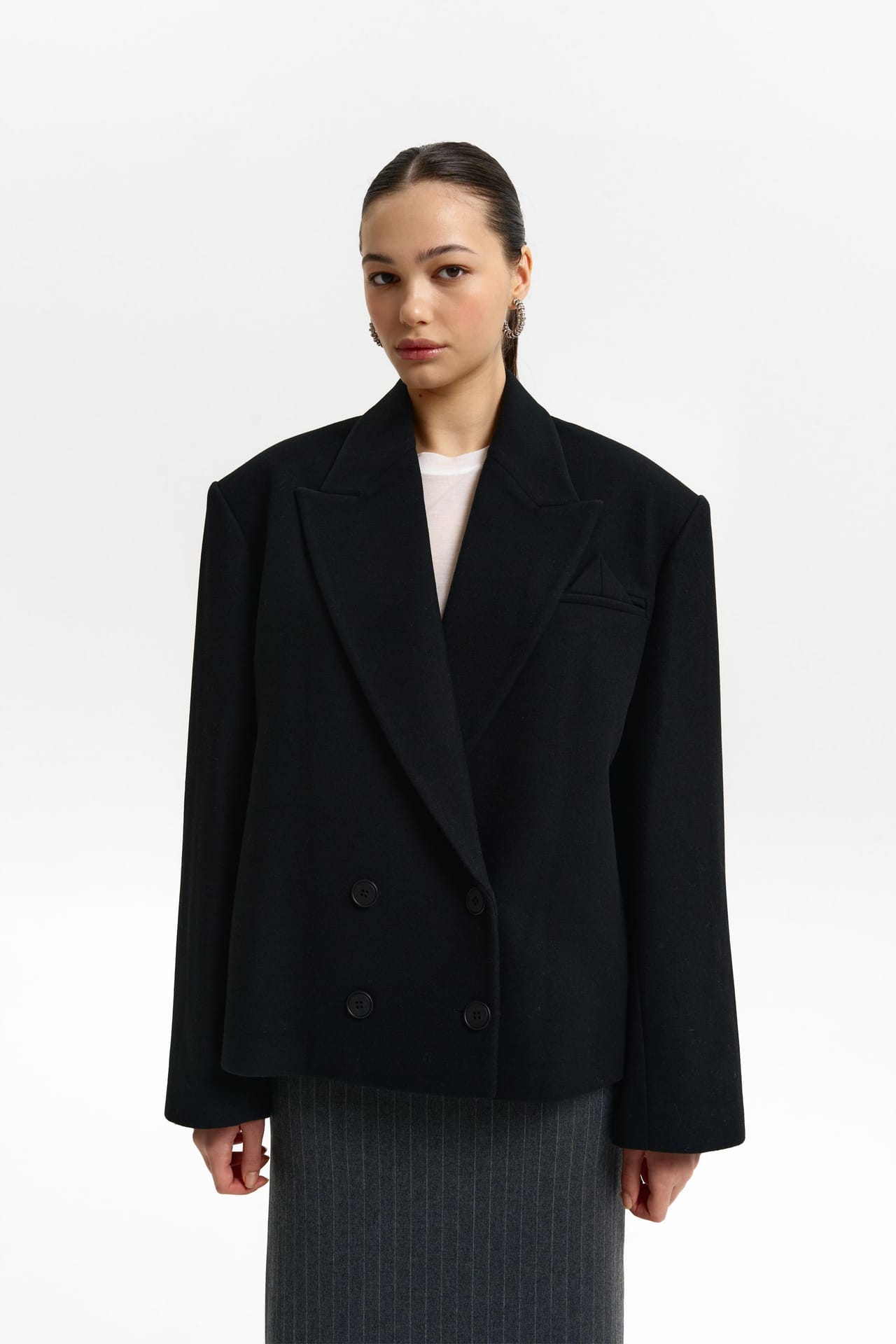 Zoom in - Manteau-veste oversize avec petit triangle Manteau-veste oversize avec petit triangle - Photo 3